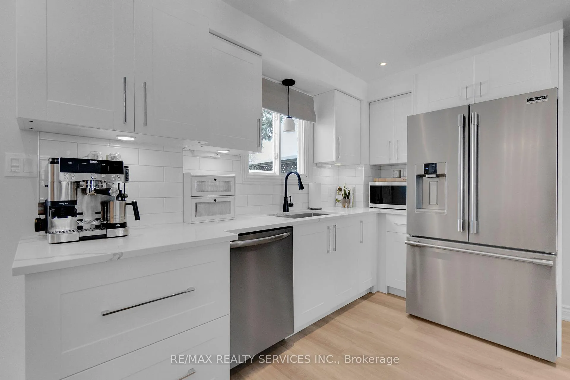 Photo 11 of 119 Dorothy Street, St. Catharines, Lakeport — HOMEH