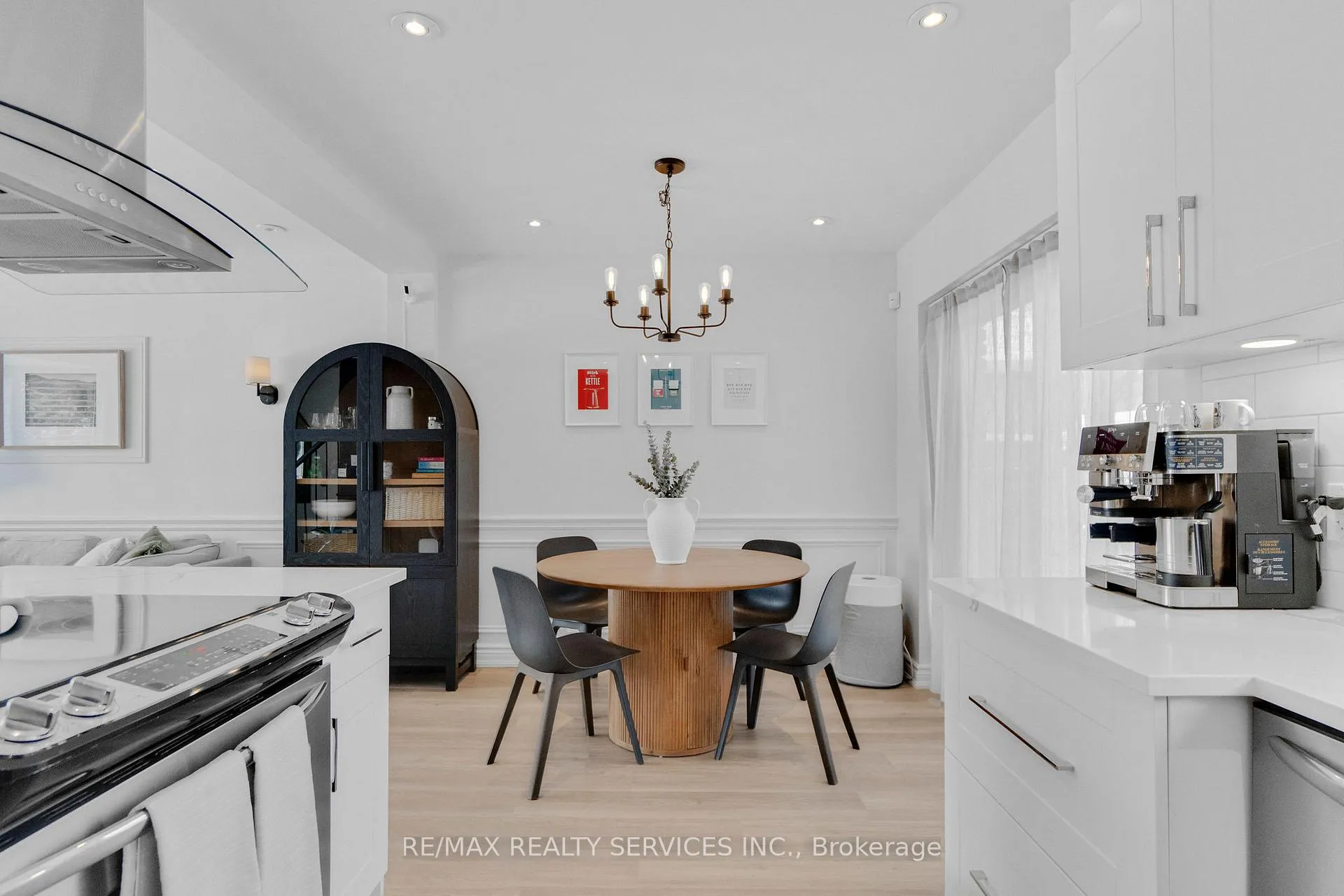 Photo 12 of 119 Dorothy Street, St. Catharines, Lakeport — HOMEH