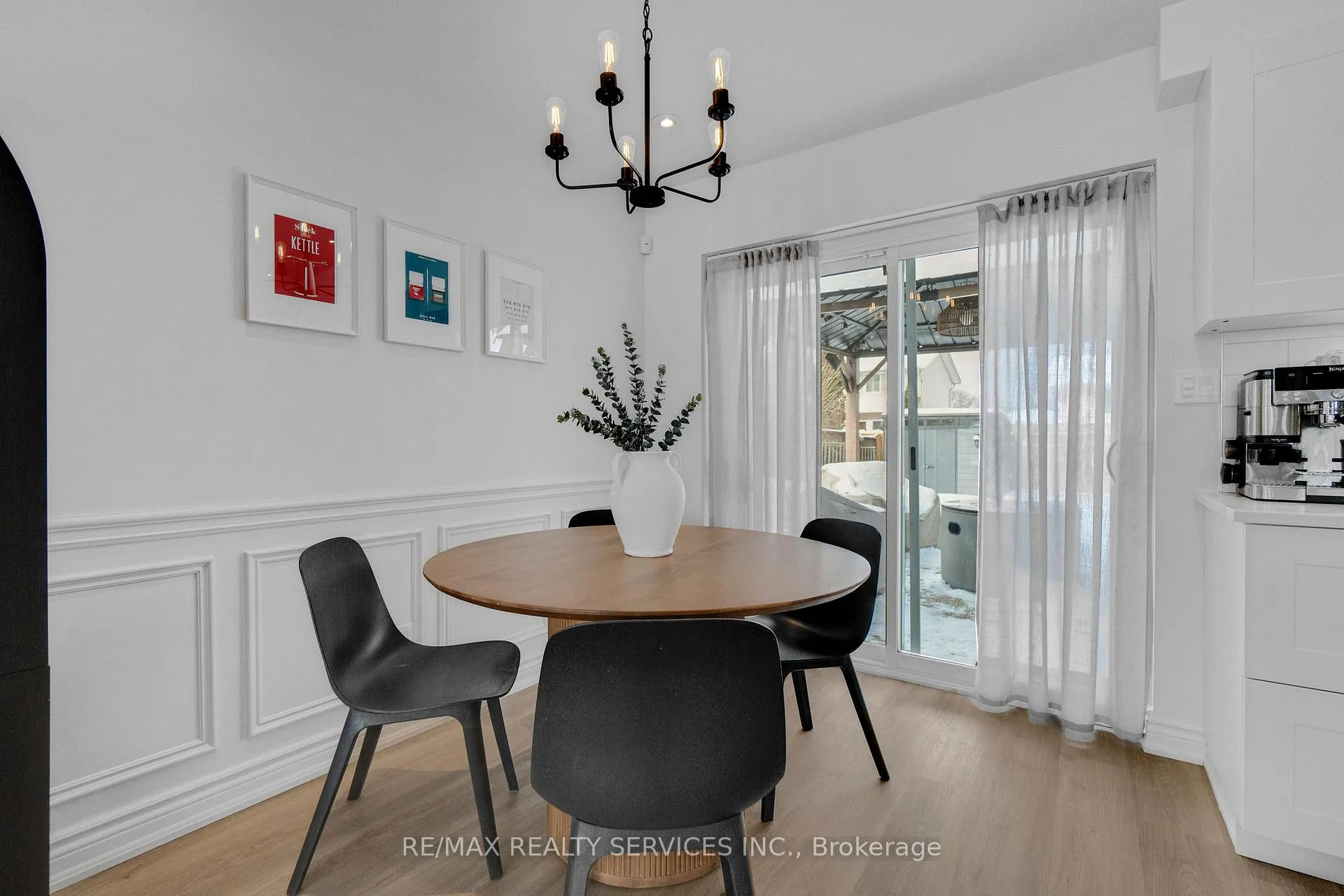 Photo 13 of 119 Dorothy Street, St. Catharines, Lakeport — HOMEH