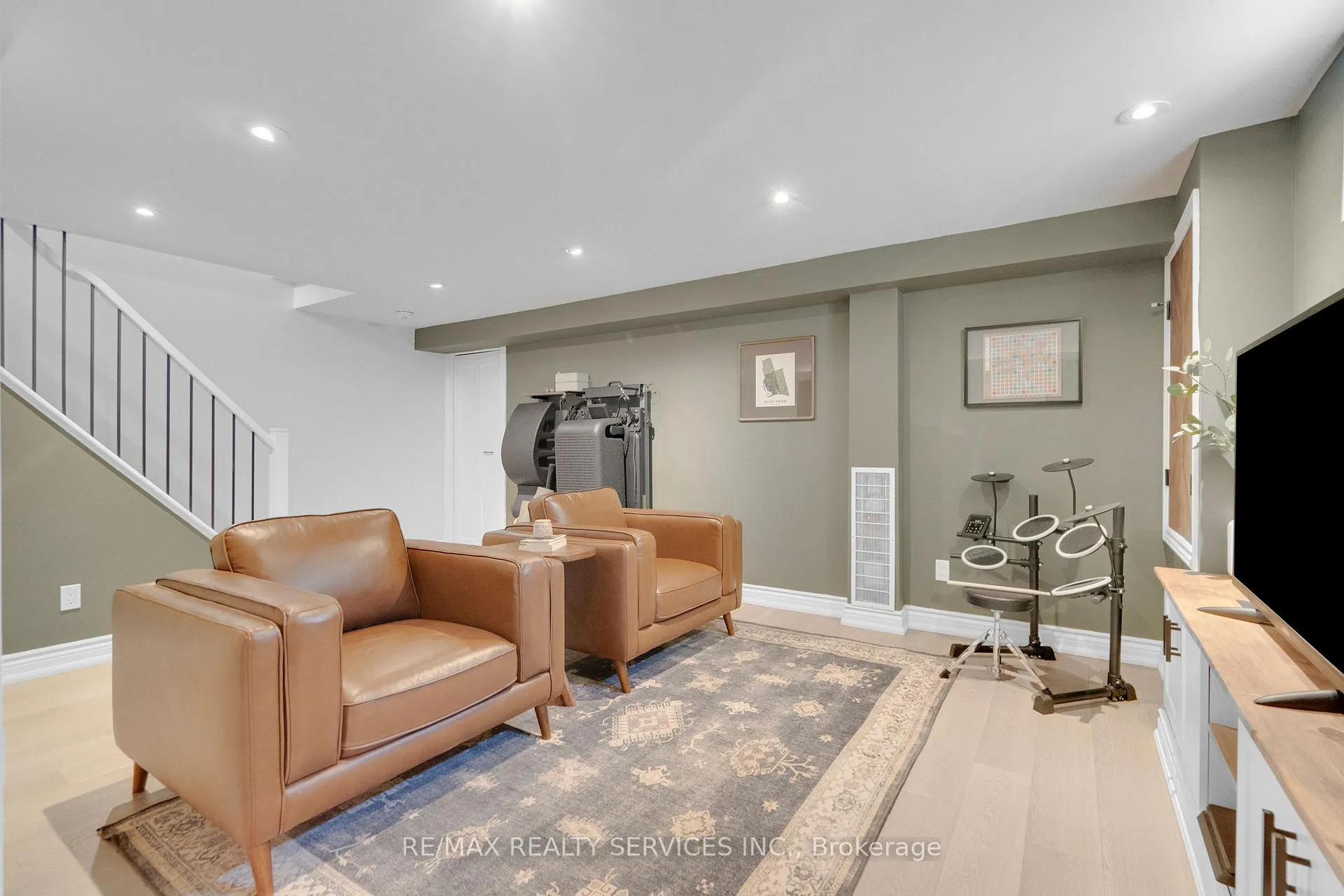Photo 26 of 119 Dorothy Street, St. Catharines, Lakeport — HOMEH