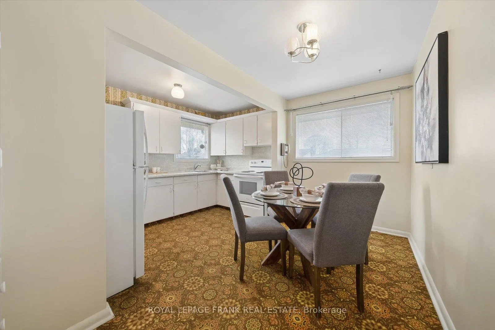 Photo 11 of 442 Cunningham Avenue, Oshawa, McLaughlin — HOMEH