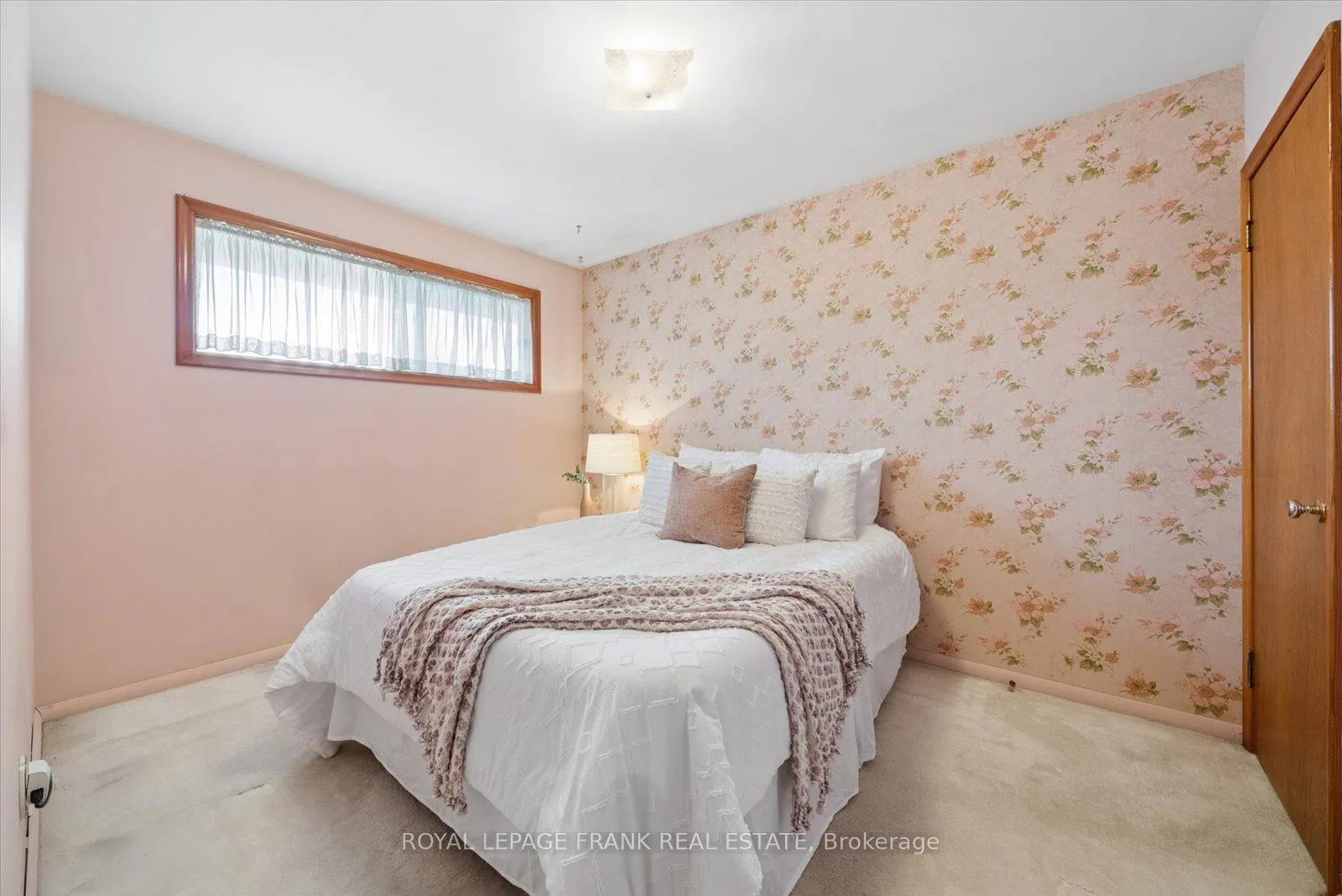 Photo 19 of 442 Cunningham Avenue, Oshawa, McLaughlin — HOMEH