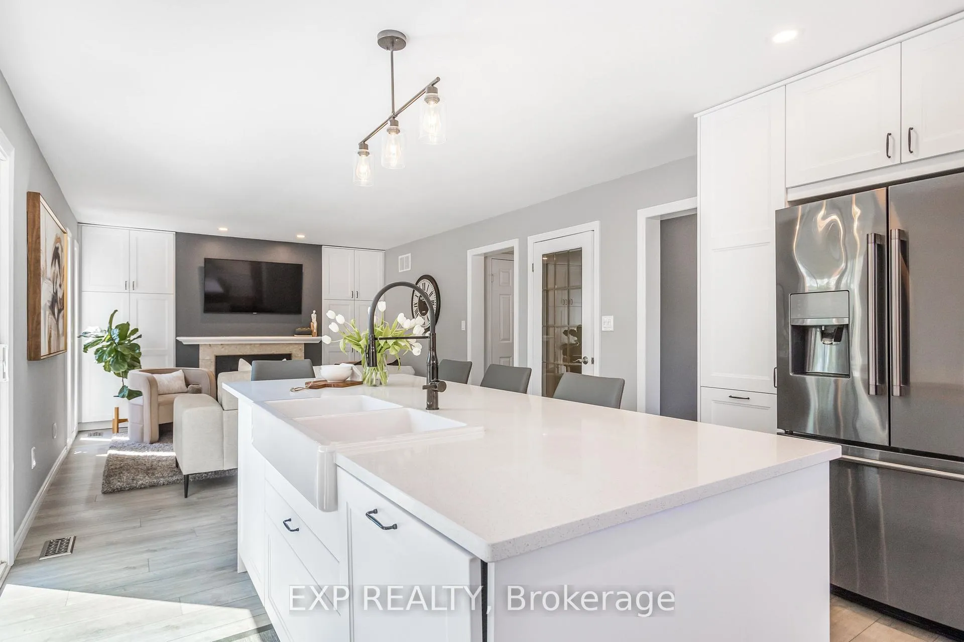 Photo 9 of 30 Guernsey Drive, Hamilton, Stoney Creek — HOMEH