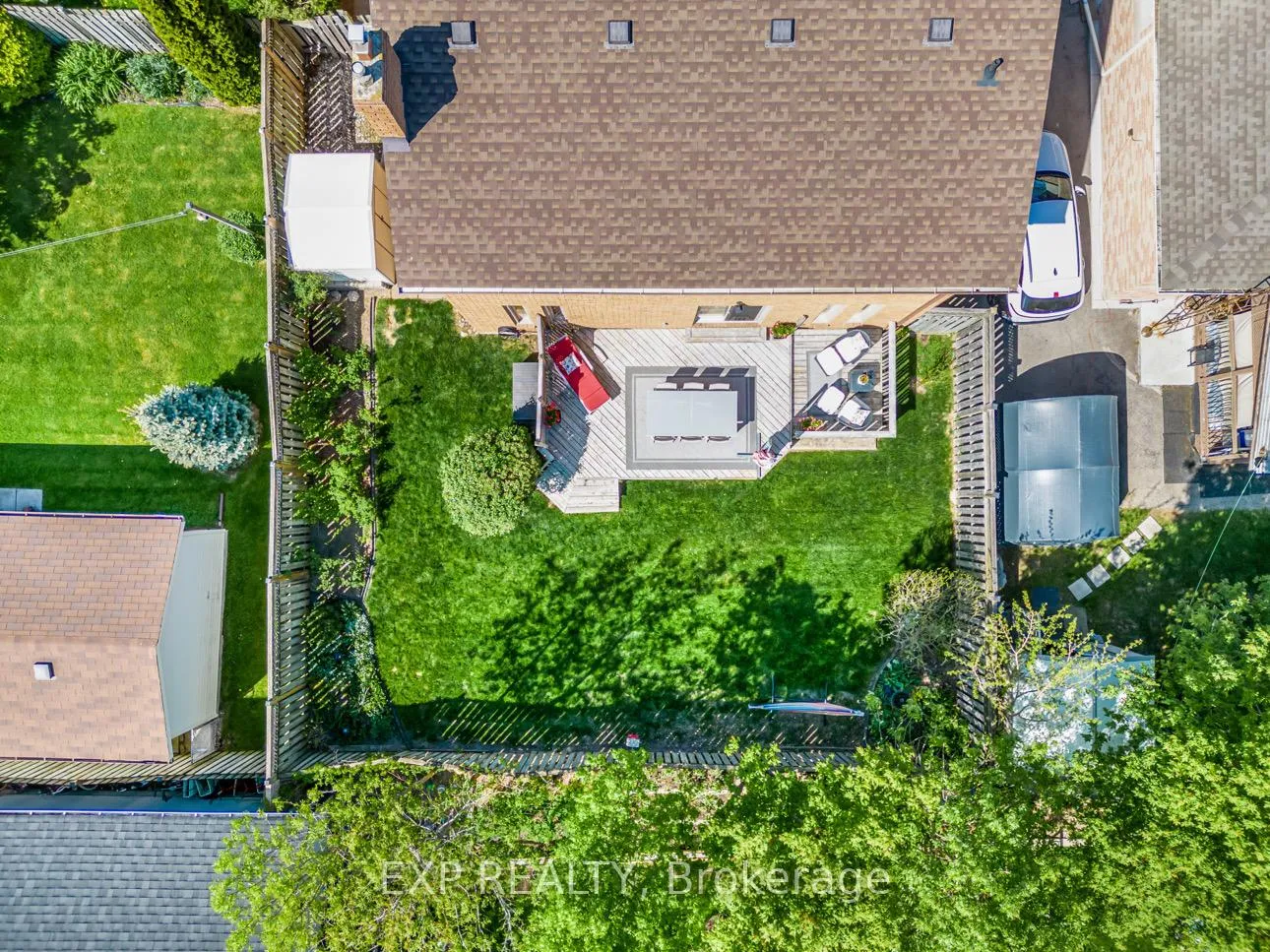 Photo 38 of 30 Guernsey Drive, Hamilton, Stoney Creek — HOMEH