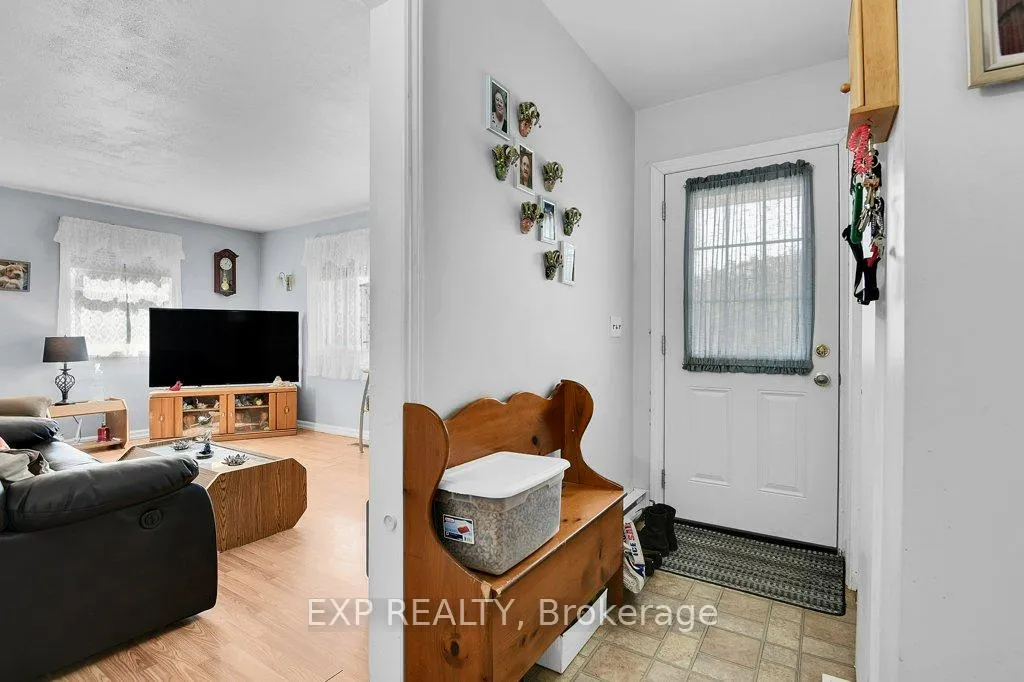 Photo 4 of 4051 County 18 Road, Prescott — HOMEH