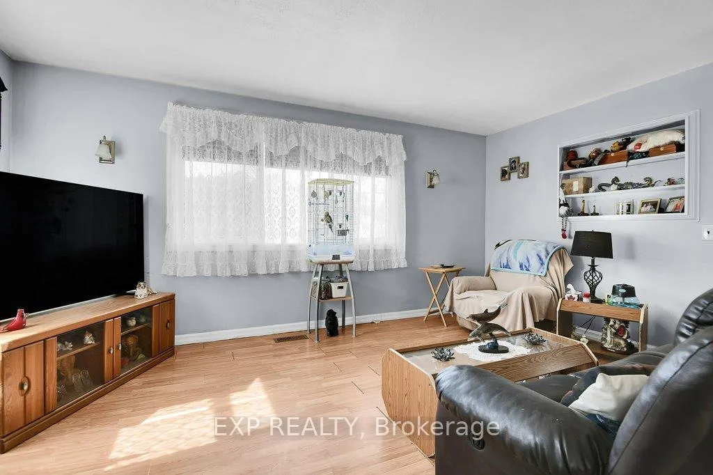 Photo 11 of 4051 County 18 Road, Prescott — HOMEH