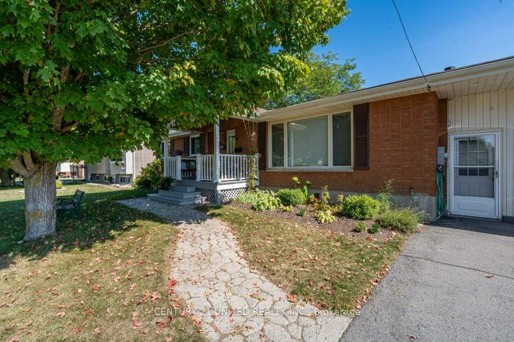 Photo 3 of 74 Rodgers Drive, Stirling-Rawdon, Stirling Ward — HOMEH