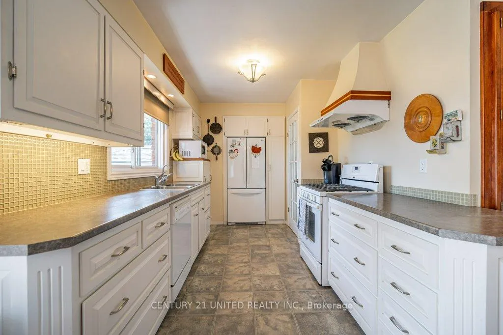 Photo 14 of 74 Rodgers Drive, Stirling-Rawdon, Stirling Ward — HOMEH
