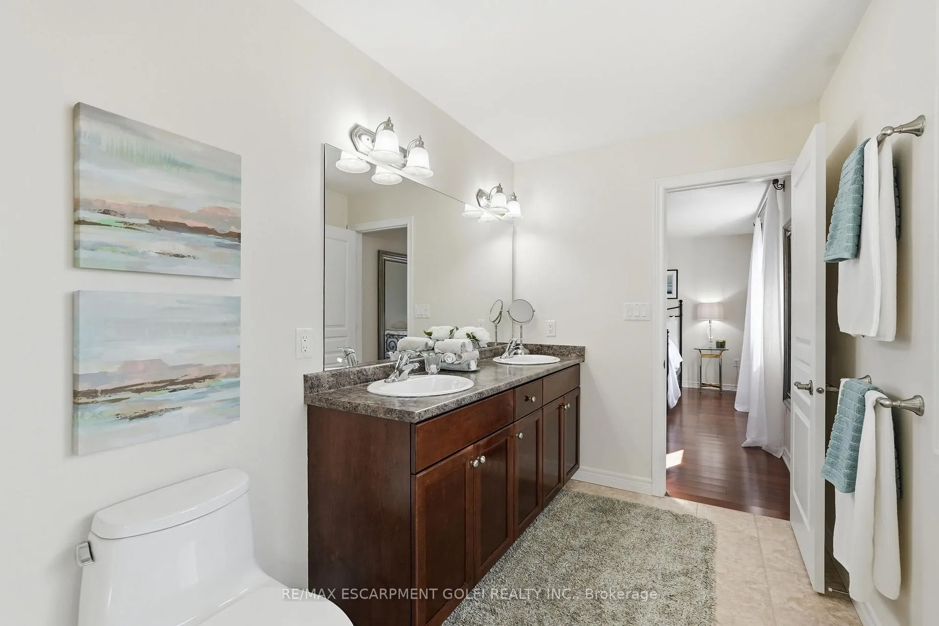 Photo 17 of 85 Carlson Street, Hamilton, Stoney Creek Mountain — HOMEH