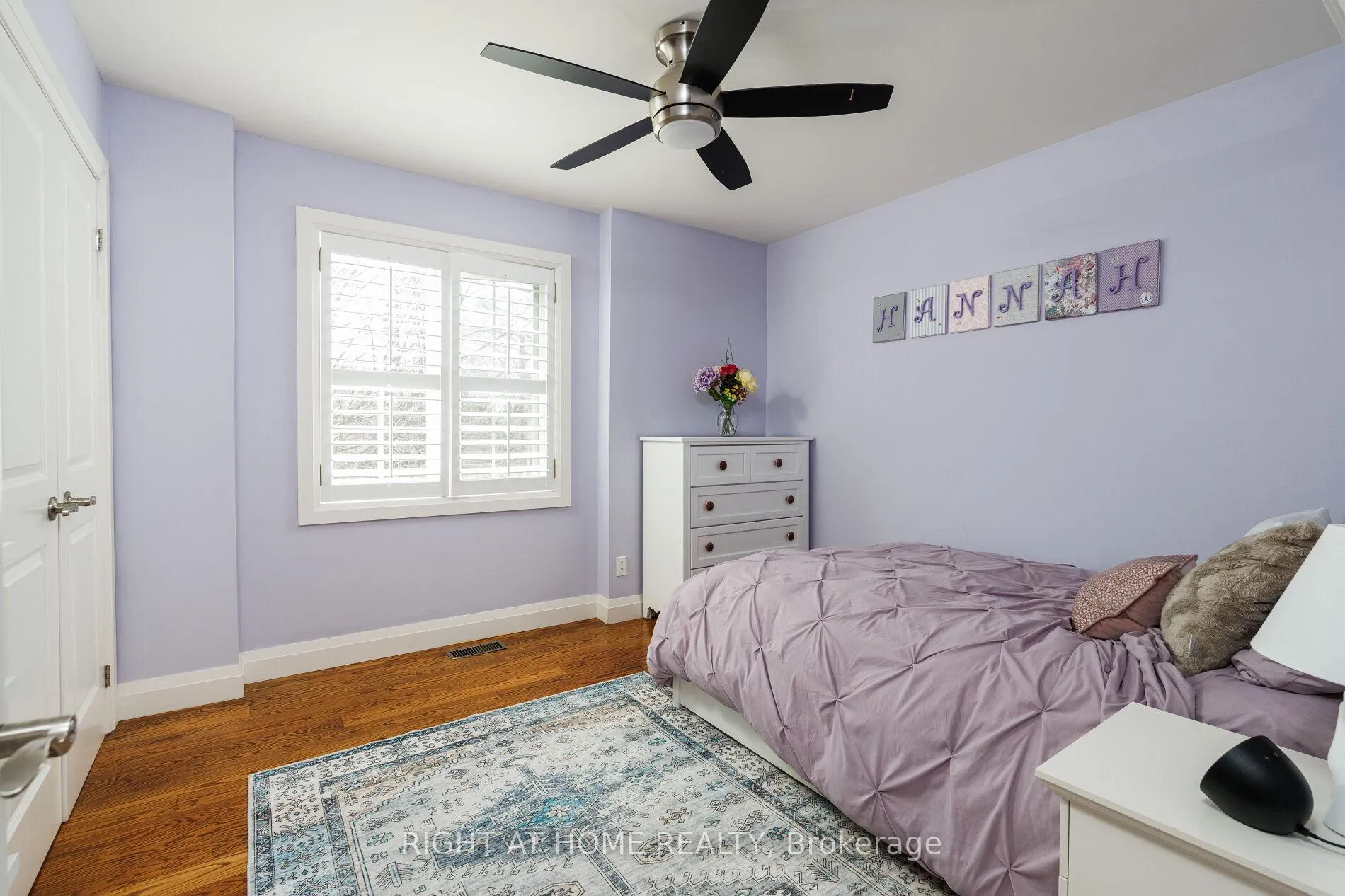 Photo 14 of 3 Dunning Crescent, Etobicoke, Alderwood — HOMEH