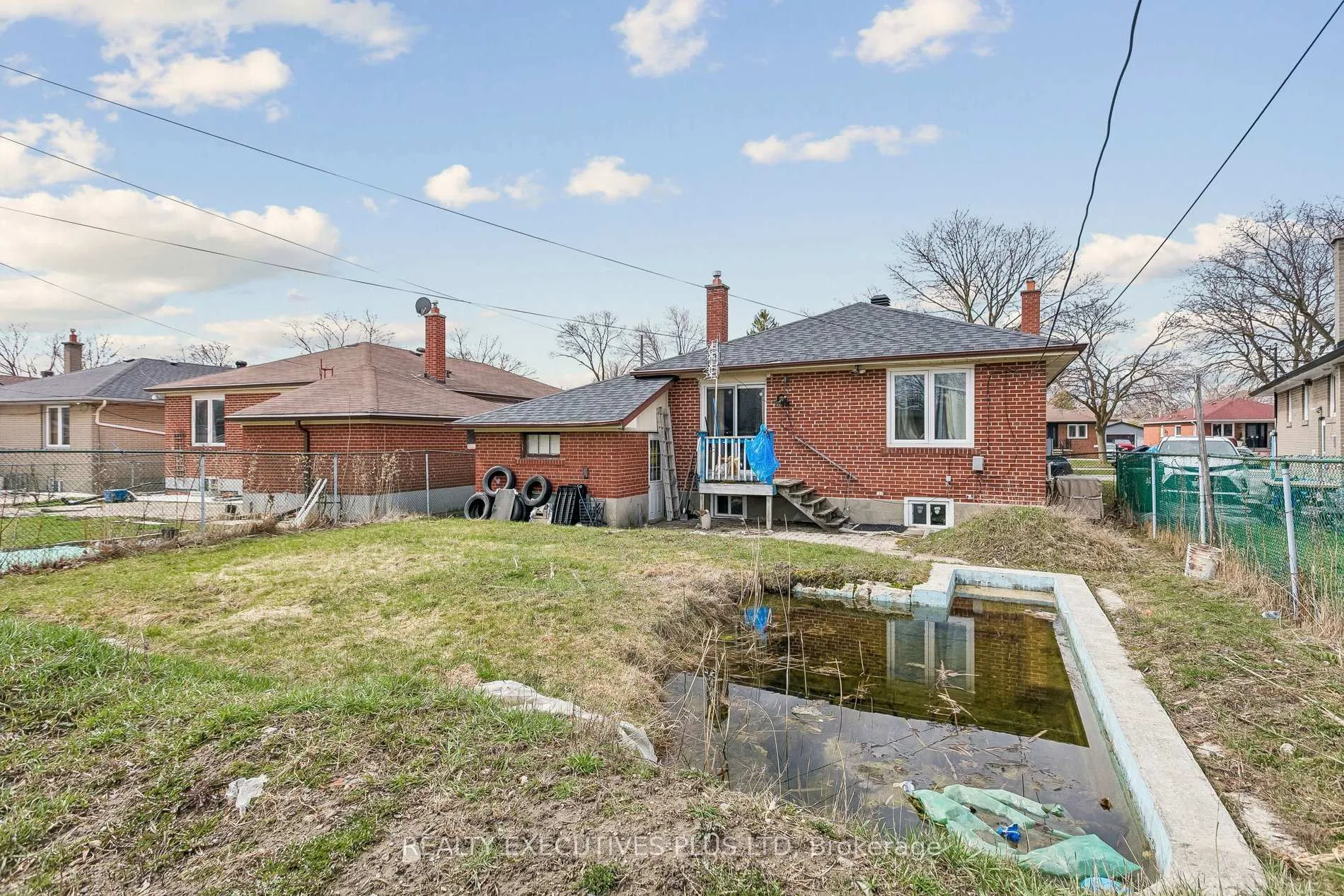 Photo 34 of 15 Dittmer Crescent, Etobicoke, West Humber-Clairville — HOMEH