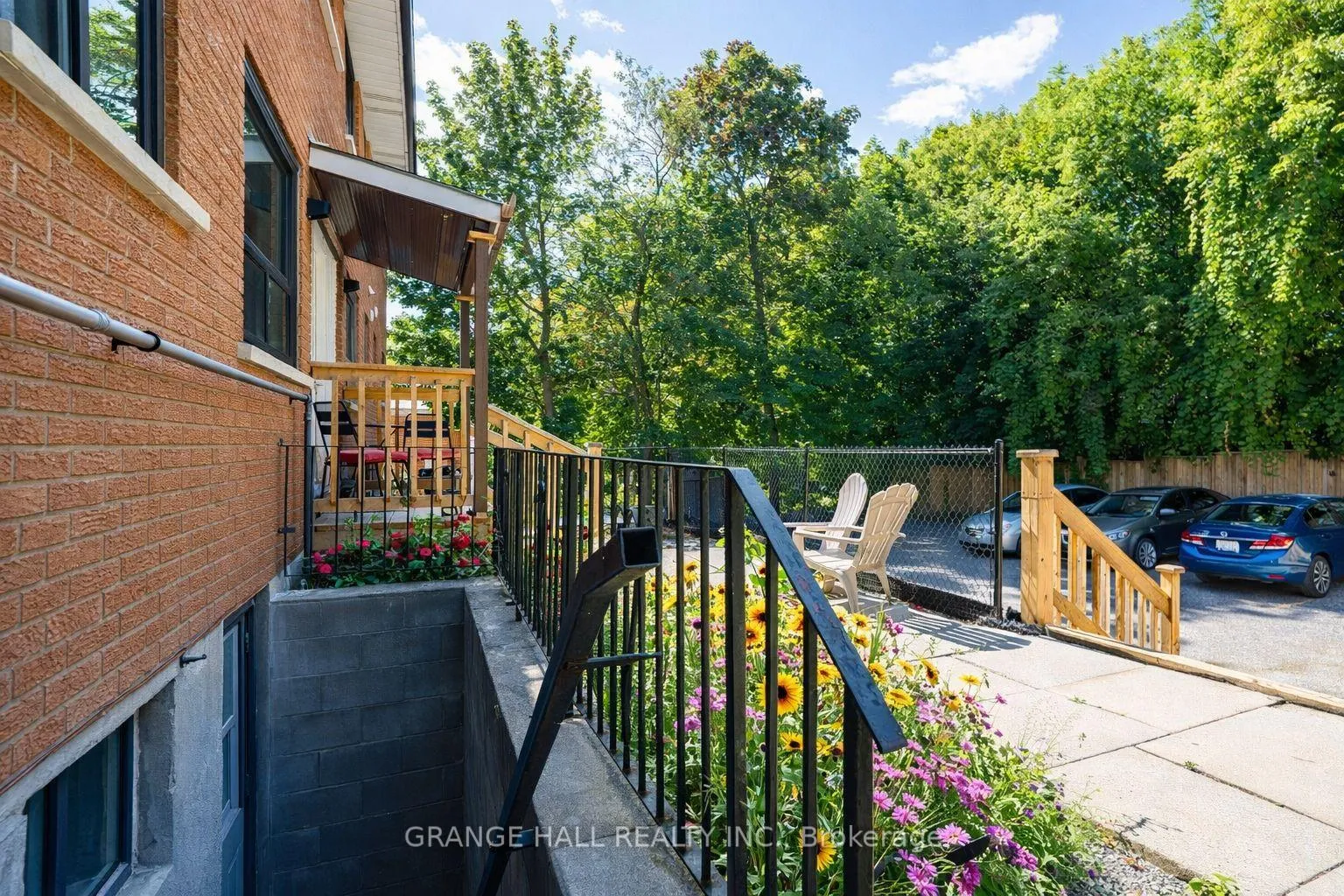 Photo 35 of 235 Canice Street, Orillia — HOMEH