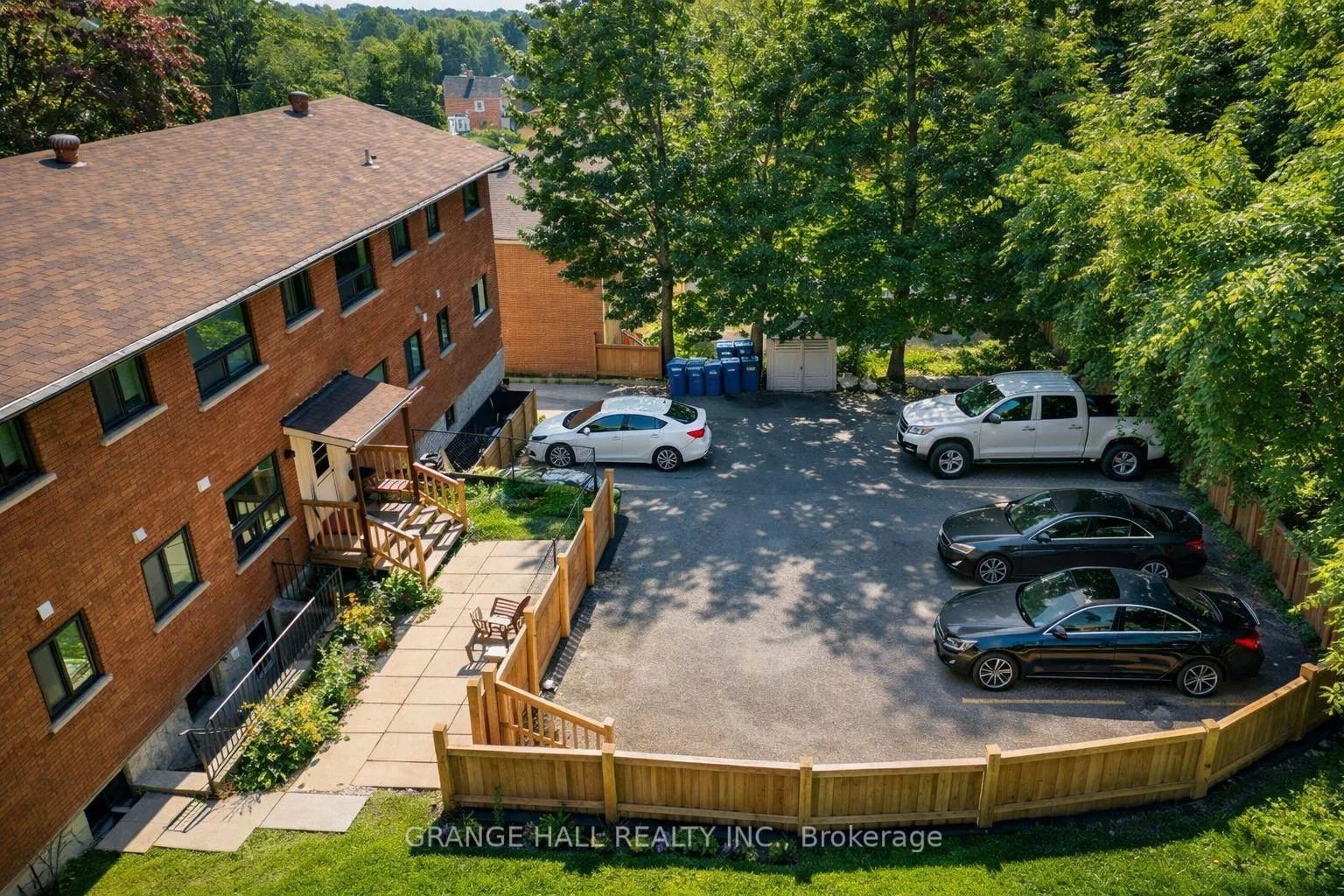 Photo 36 of 235 Canice Street, Orillia — HOMEH