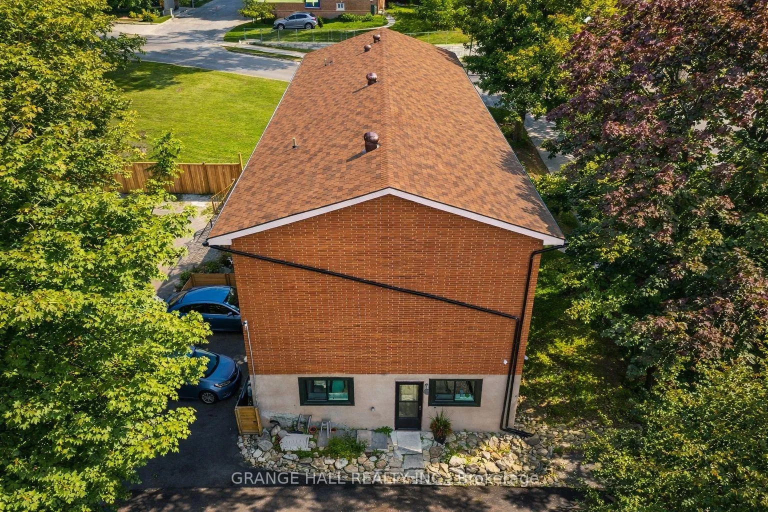 Photo 38 of 235 Canice Street, Orillia — HOMEH