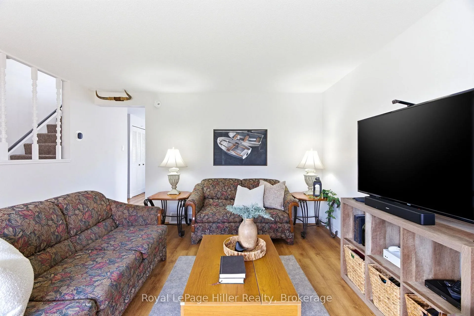 Photo 9 of 46 Avonwood Drive, Stratford — HOMEH
