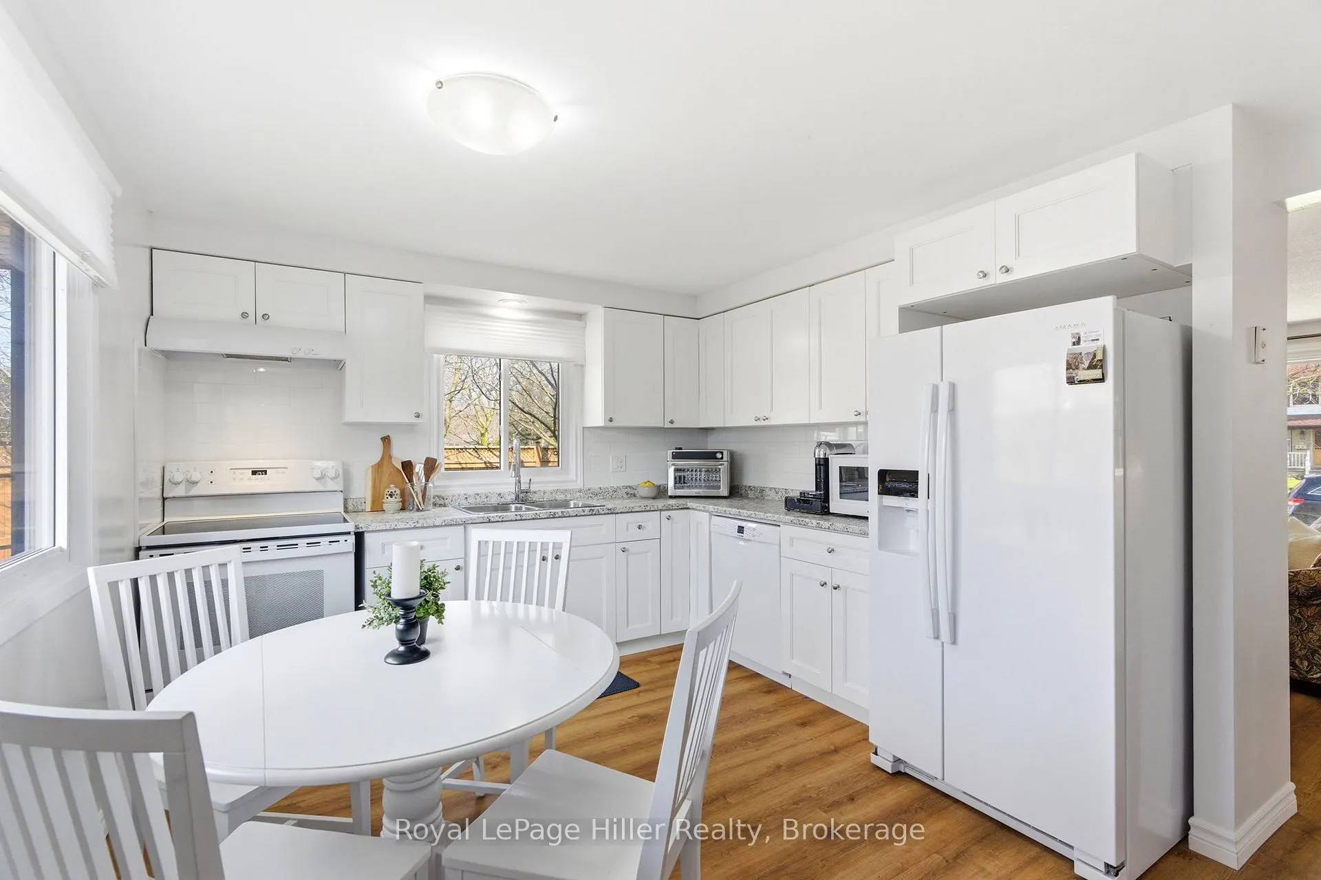 Photo 13 of 46 Avonwood Drive, Stratford — HOMEH