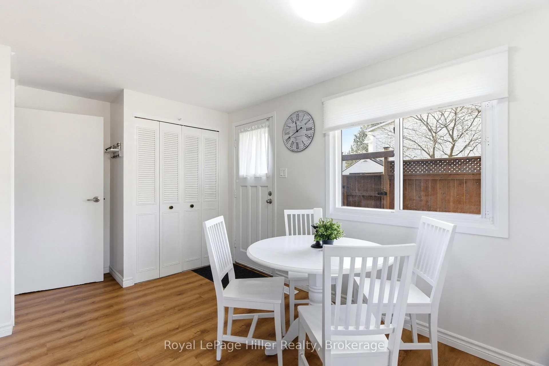 Photo 16 of 46 Avonwood Drive, Stratford — HOMEH