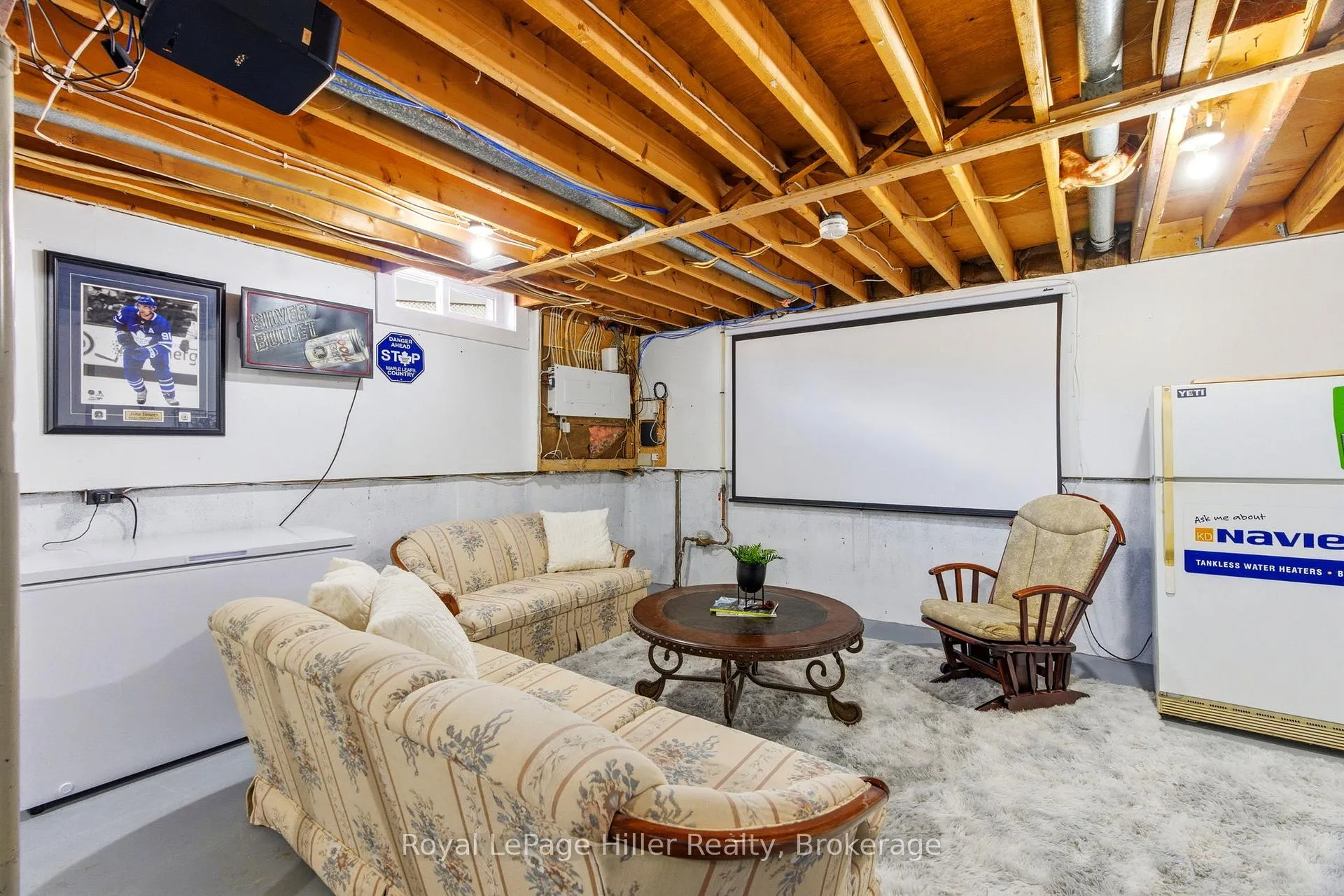 Photo 31 of 46 Avonwood Drive, Stratford — HOMEH