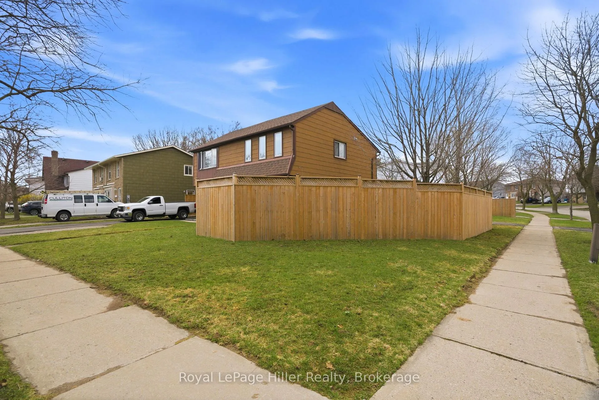 Photo 36 of 46 Avonwood Drive, Stratford — HOMEH