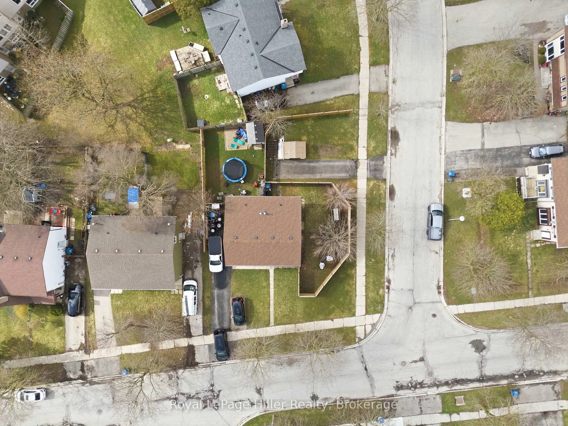 Photo 41 of 46 Avonwood Drive, Stratford — HOMEH