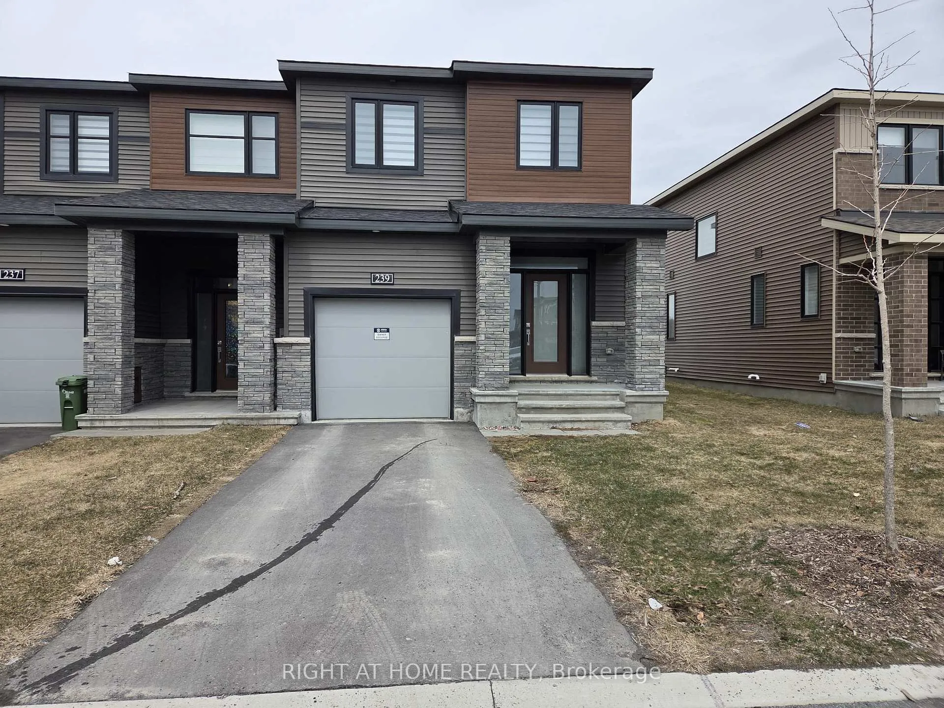 Photo 1 of 239 Elsie Macgill Walk, Ottawa, Kanata - Morgan's Grant/South March — HOMEH