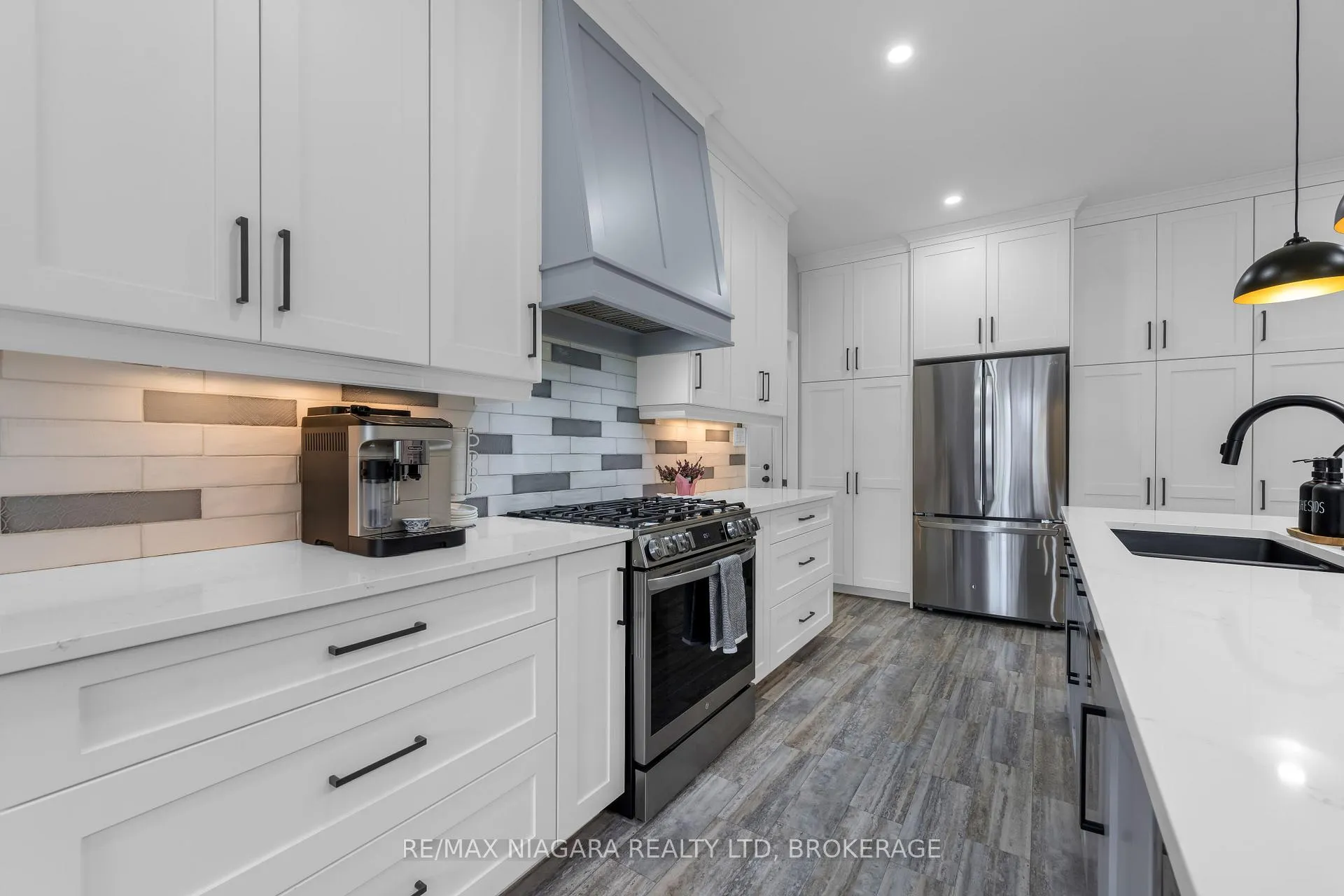 Photo 11 of 27 Martha Court, Pelham, Fenwick — HOMEH