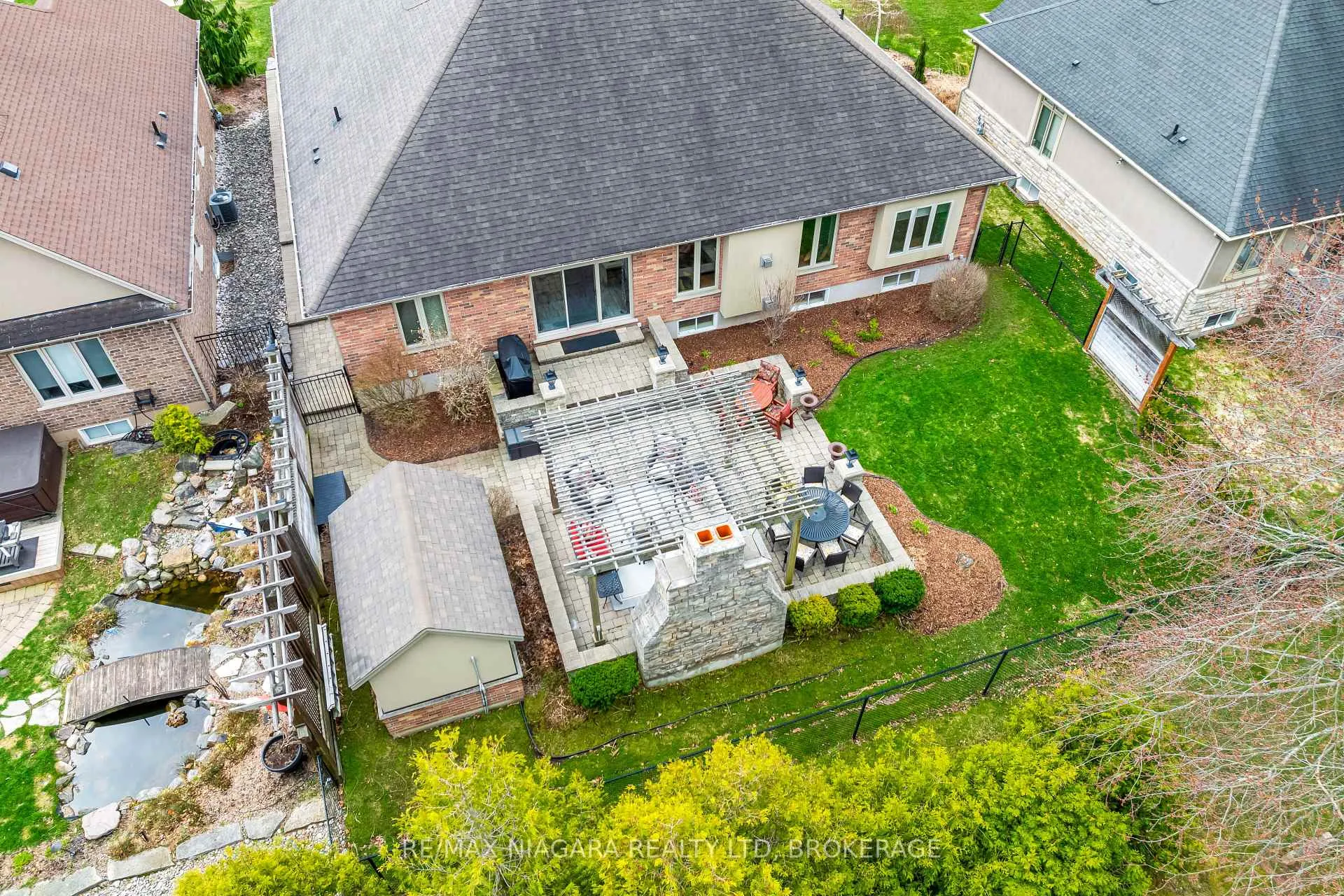 Photo 46 of 27 Martha Court, Pelham, Fenwick — HOMEH
