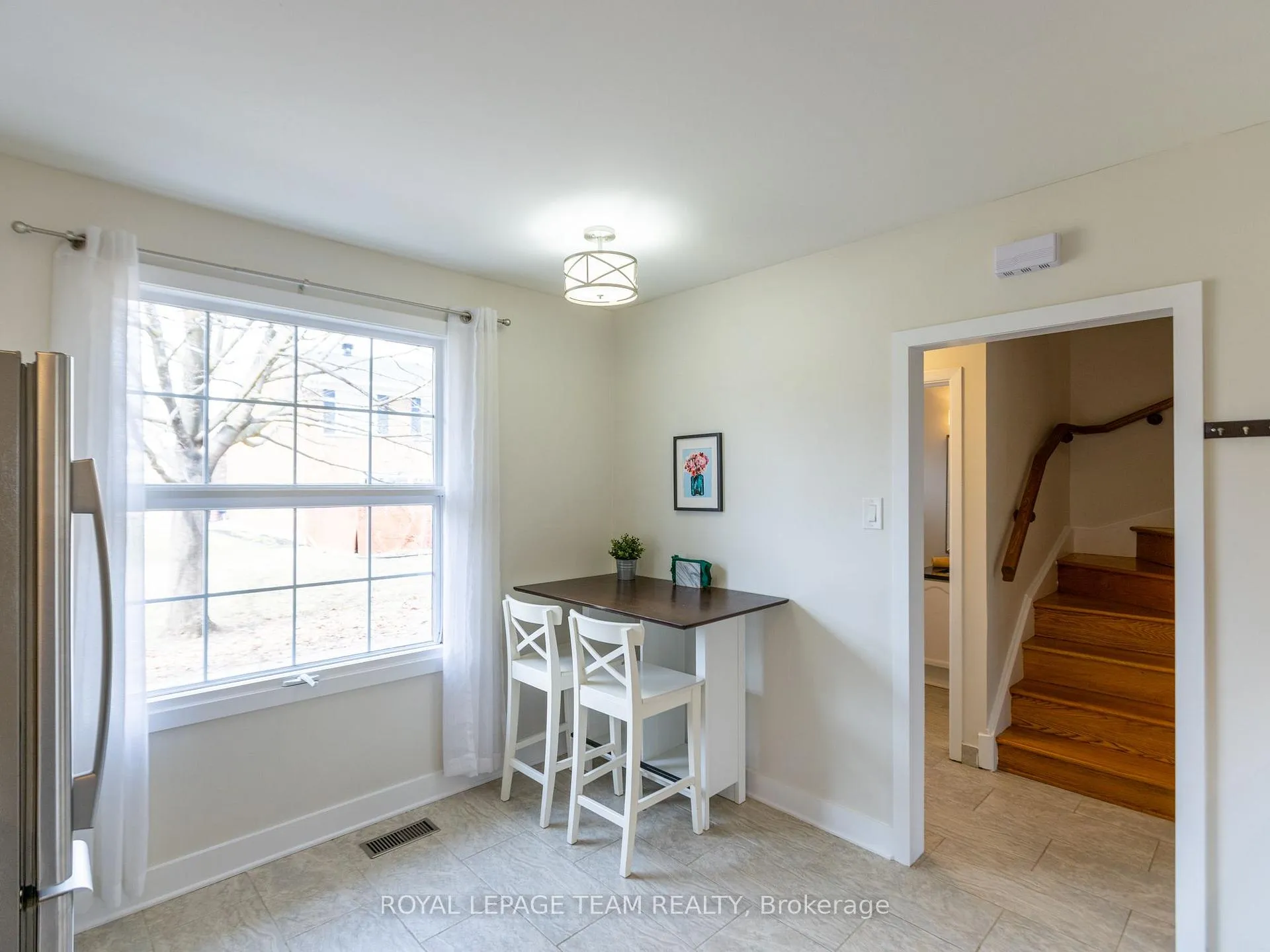 Photo 9 of 71 Monterey Drive, Ottawa, Leslie Park — HOMEH