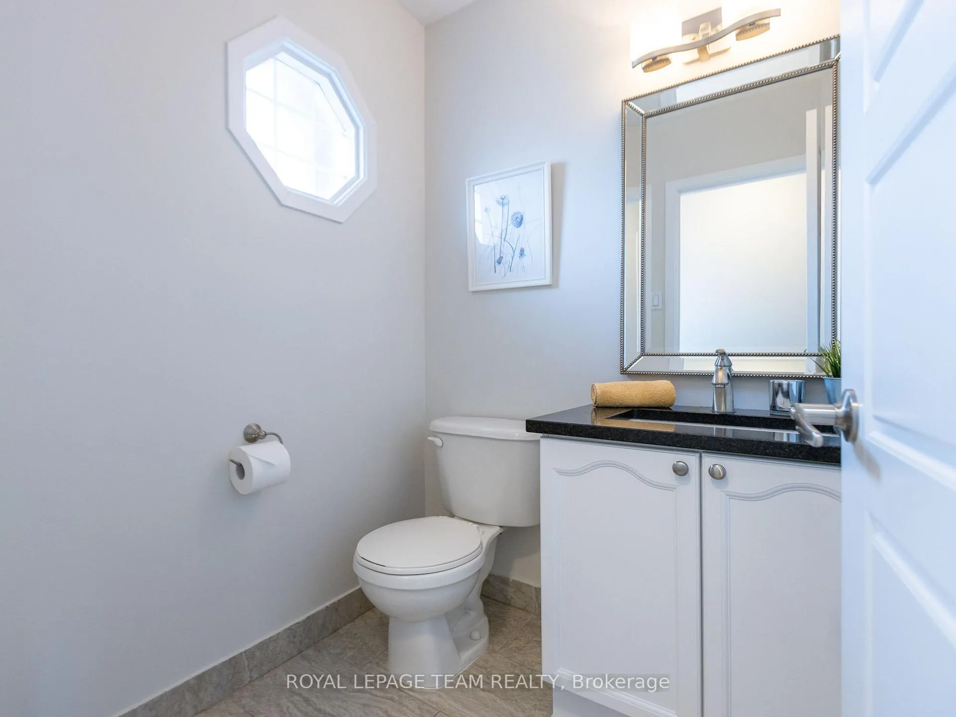 Photo 10 of 71 Monterey Drive, Ottawa, Leslie Park — HOMEH