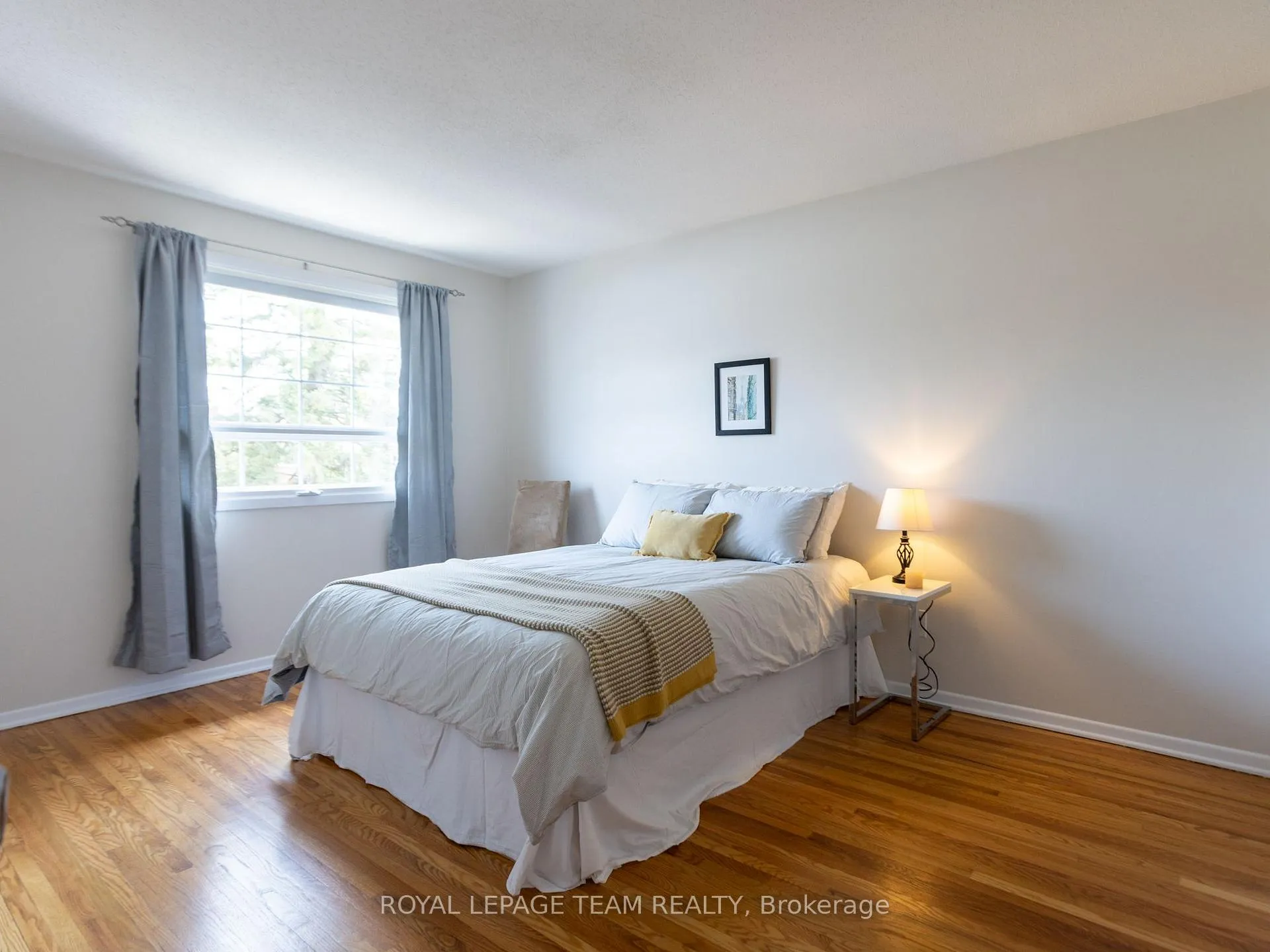 Photo 12 of 71 Monterey Drive, Ottawa, Leslie Park — HOMEH