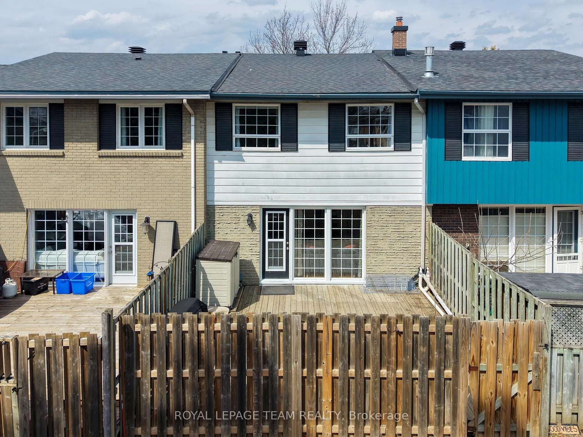Photo 16 of 71 Monterey Drive, Ottawa, Leslie Park — HOMEH