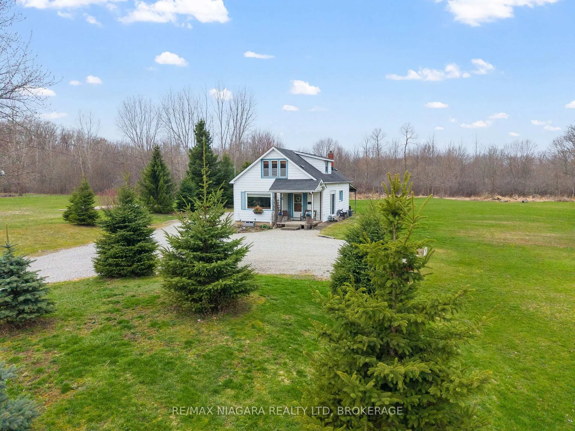 Front of 1183 Merrittville Highway
