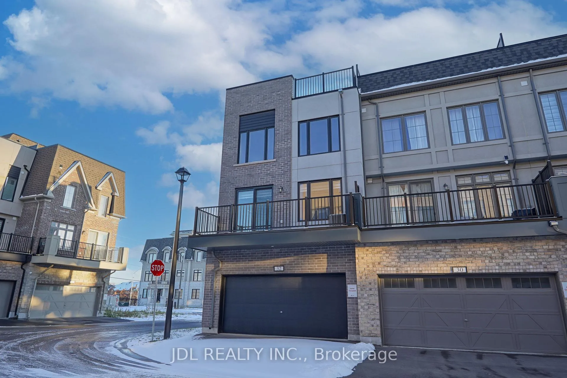 Photo 6 of 32 Guardhouse Crescent, Markham, Angus Glen — HOMEH