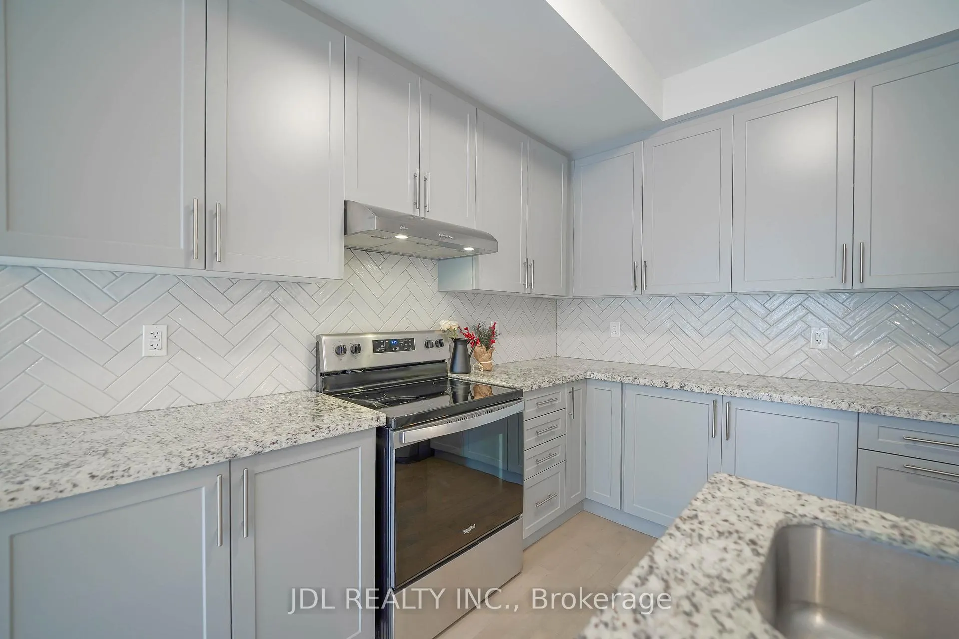 Photo 9 of 32 Guardhouse Crescent, Markham, Angus Glen — HOMEH