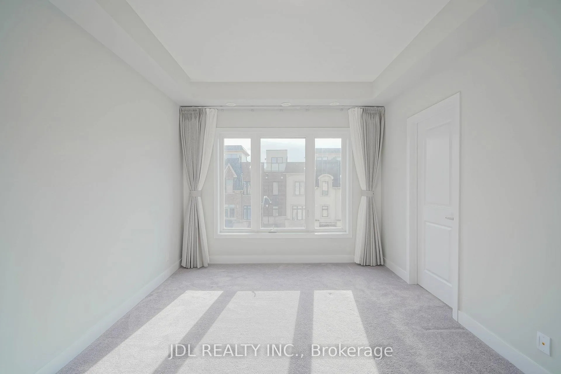 Photo 20 of 32 Guardhouse Crescent, Markham, Angus Glen — HOMEH