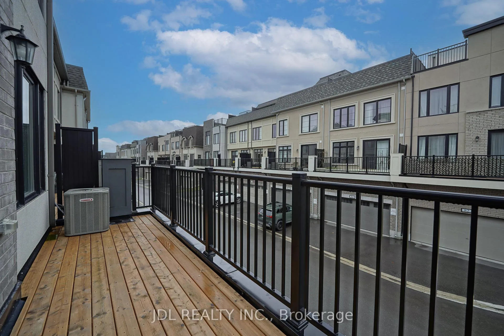 Photo 32 of 32 Guardhouse Crescent, Markham, Angus Glen — HOMEH
