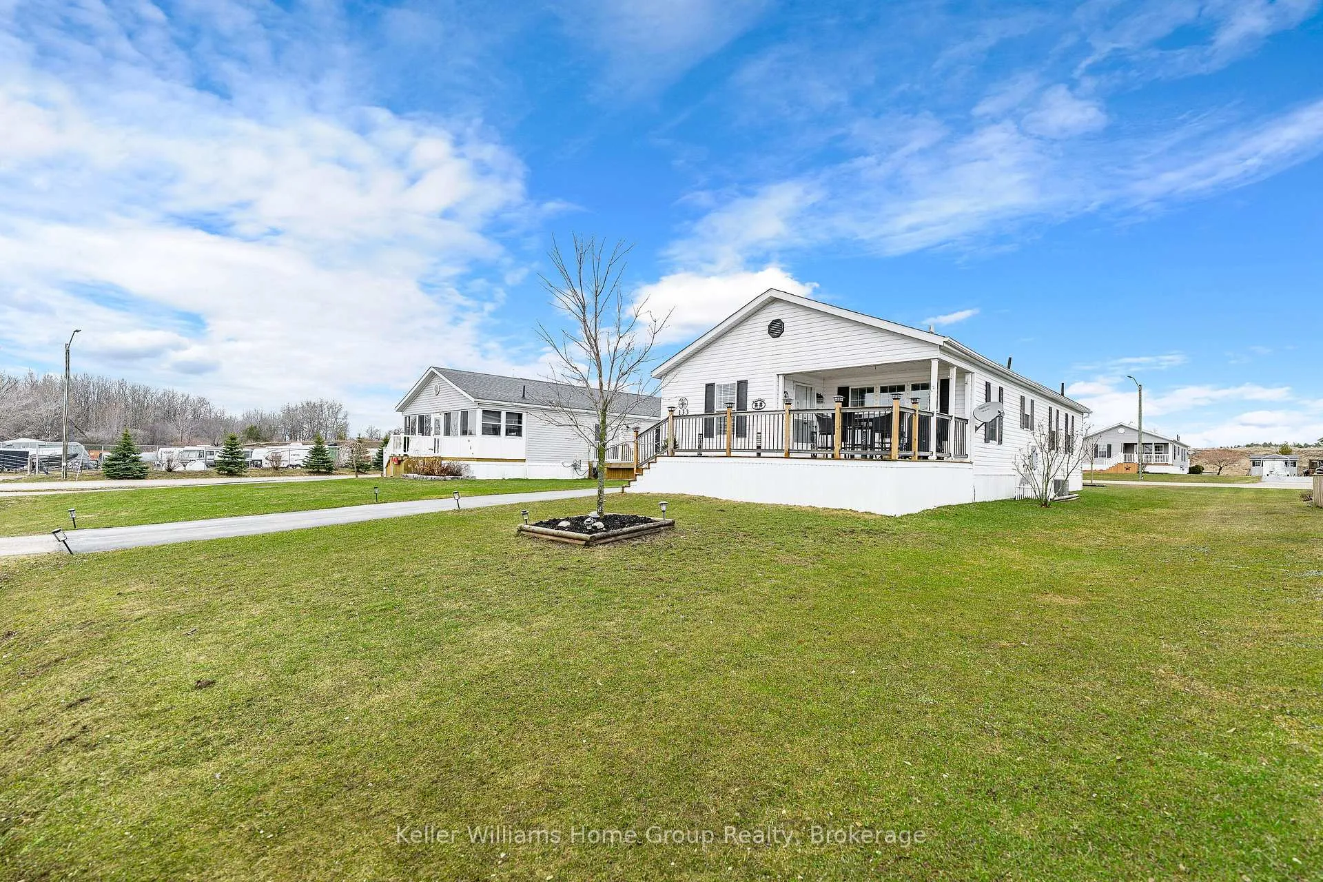 Photo 2 of 133 Parkview Circle, Wellington North, Rural Wellington North — HOMEH