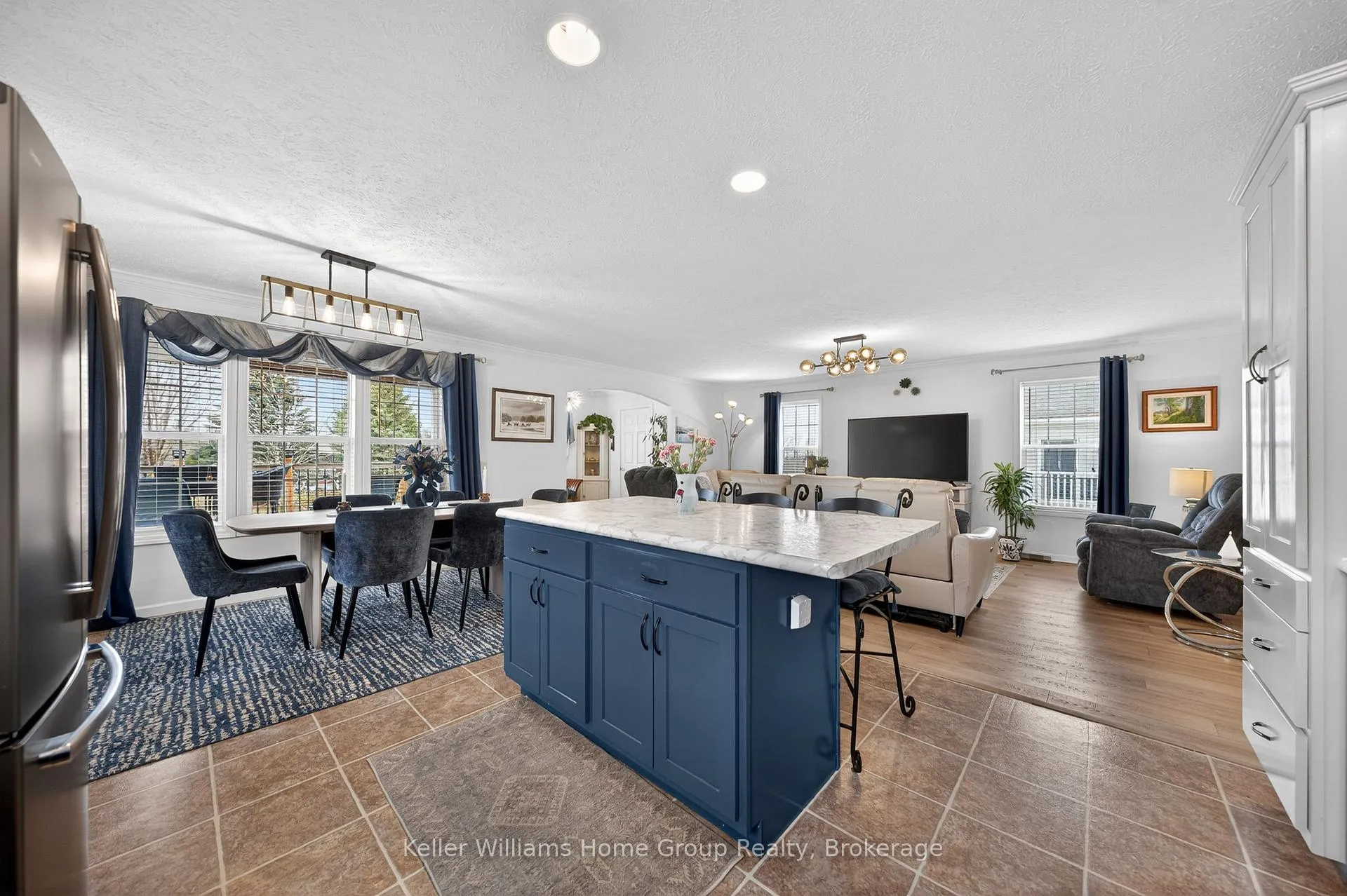 Photo 33 of 133 Parkview Circle, Wellington North, Rural Wellington North — HOMEH