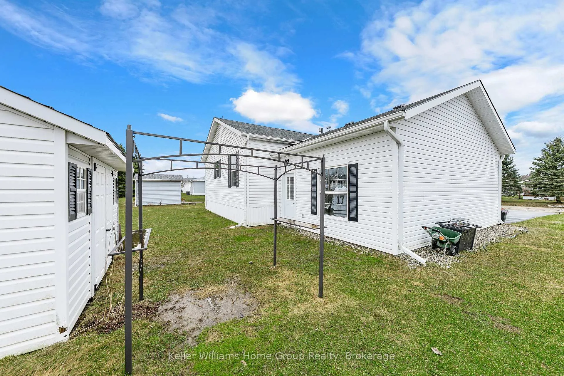 Photo 44 of 133 Parkview Circle, Wellington North, Rural Wellington North — HOMEH