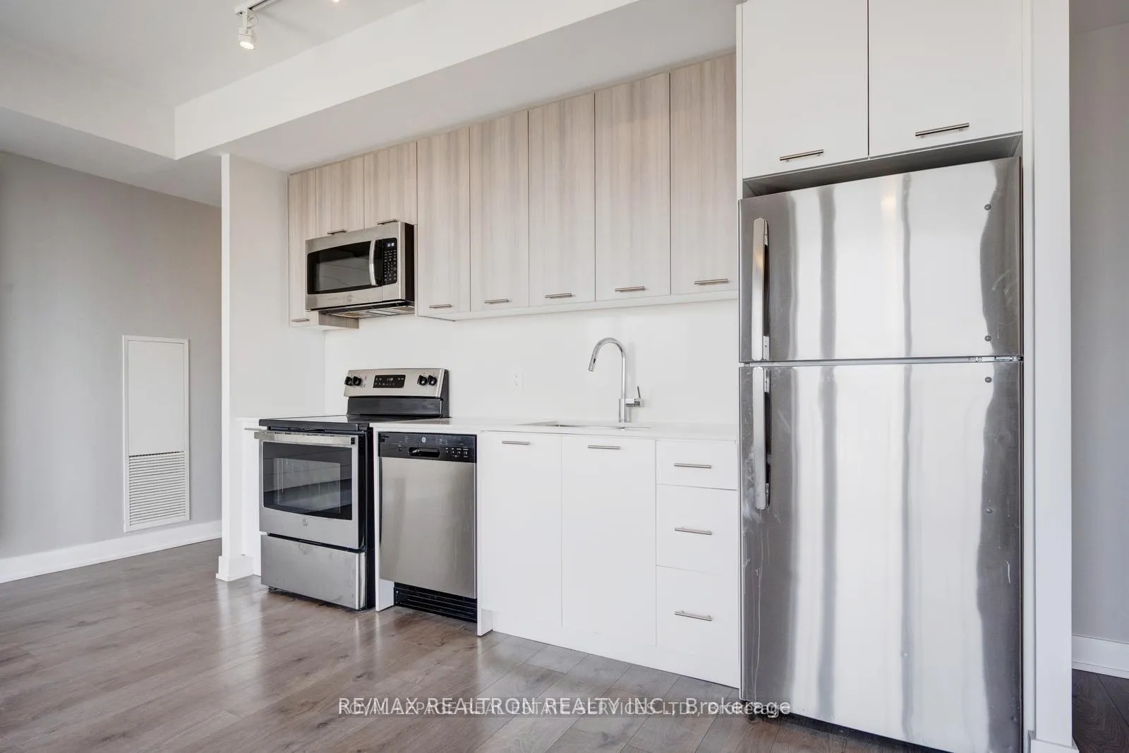 Photo 20 of Unit 502, 180 Veterans Drive, Brampton, Northwest Brampton — HOMEH