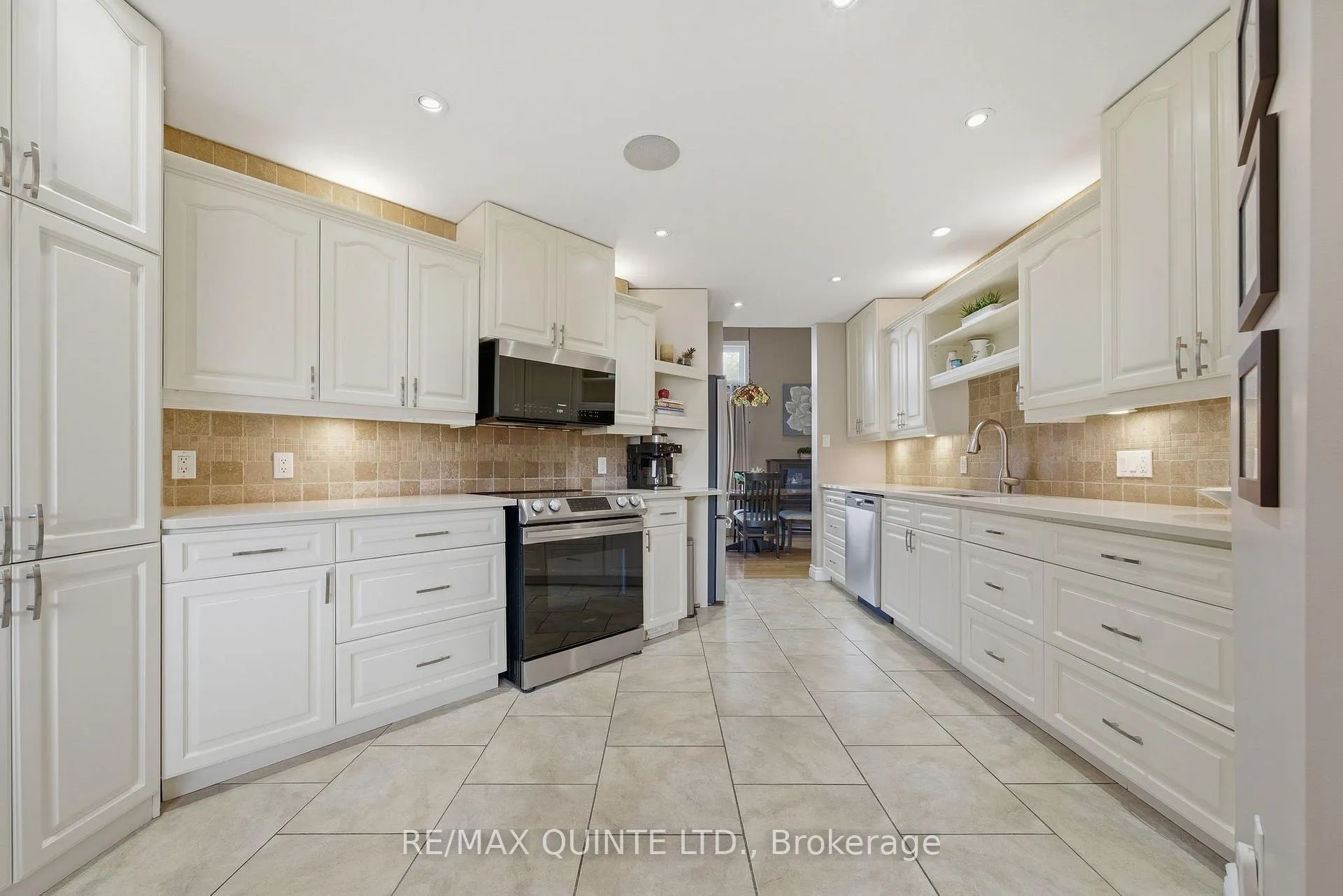 Photo 7 of 19 St Andrews Lane Drive, Rideau Lakes, Rideau Lakes (North Crosby) Twp — HOMEH