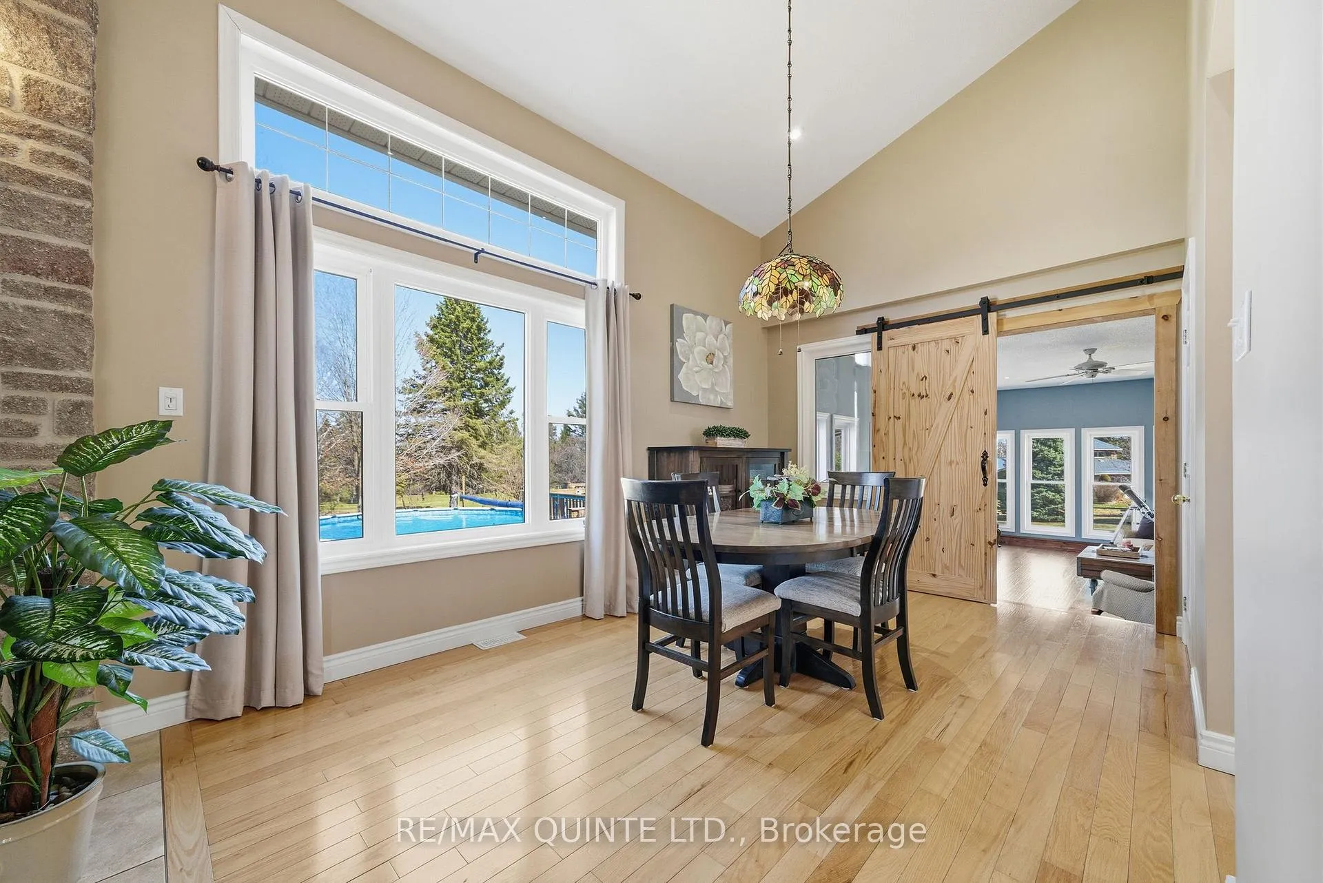 Photo 15 of 19 St Andrews Lane Drive, Rideau Lakes, Rideau Lakes (North Crosby) Twp — HOMEH