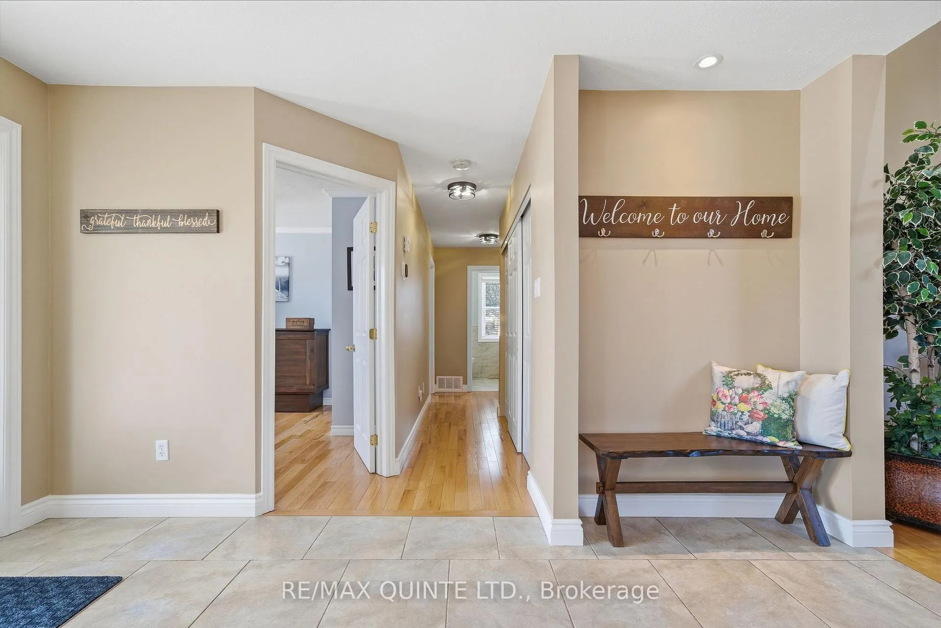 Photo 20 of 19 St Andrews Lane Drive, Rideau Lakes, Rideau Lakes (North Crosby) Twp — HOMEH