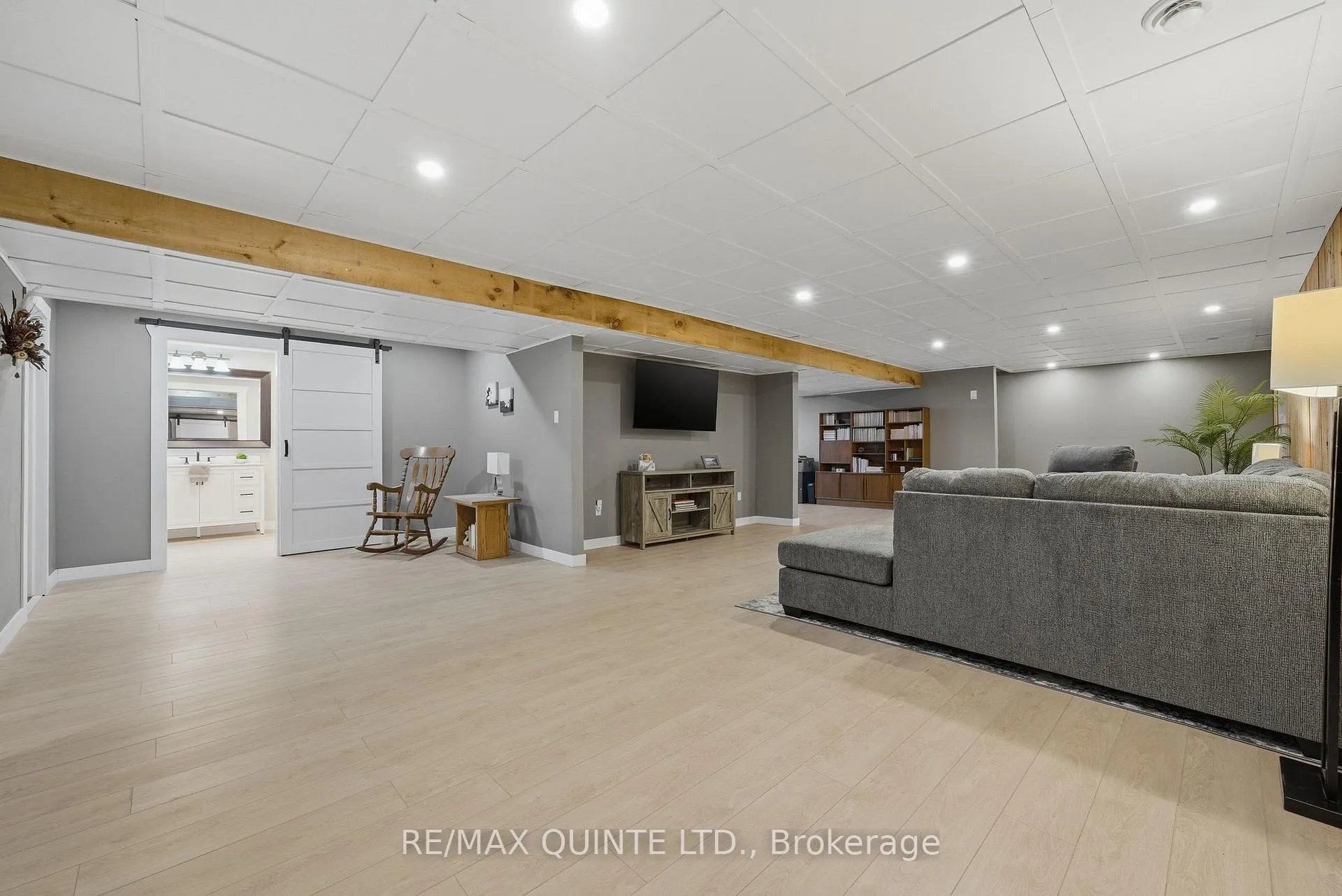 Photo 36 of 19 St Andrews Lane Drive, Rideau Lakes, Rideau Lakes (North Crosby) Twp — HOMEH
