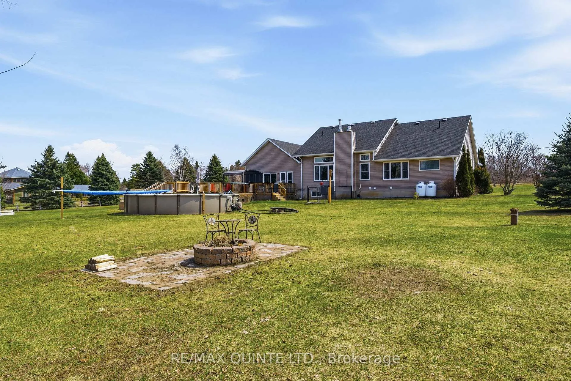 Photo 42 of 19 St Andrews Lane Drive, Rideau Lakes, Rideau Lakes (North Crosby) Twp — HOMEH