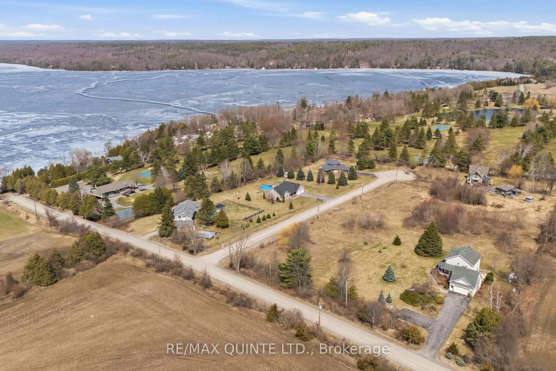 Photo 46 of 19 St Andrews Lane Drive, Rideau Lakes, Rideau Lakes (North Crosby) Twp — HOMEH