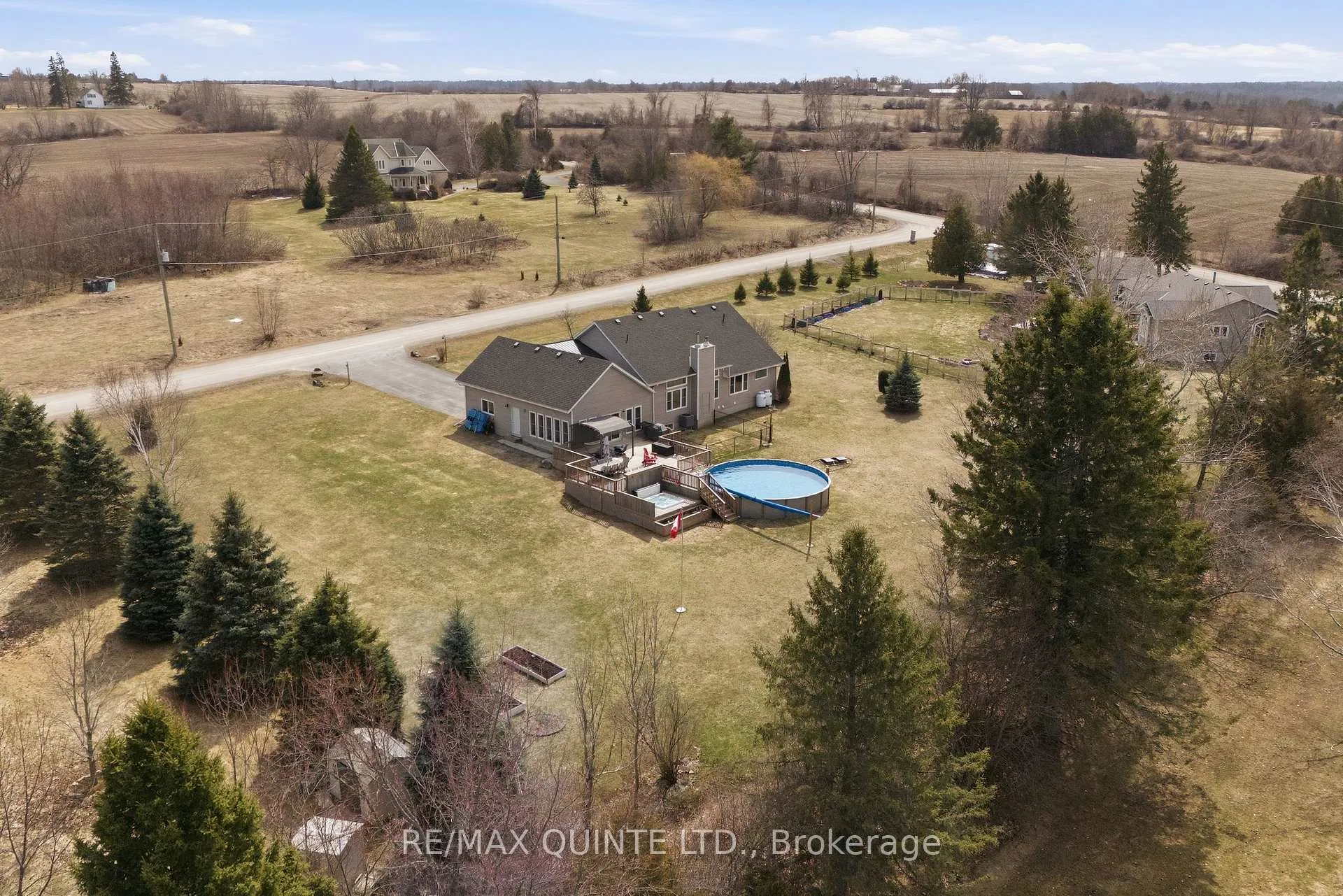Photo 48 of 19 St Andrews Lane Drive, Rideau Lakes, Rideau Lakes (North Crosby) Twp — HOMEH