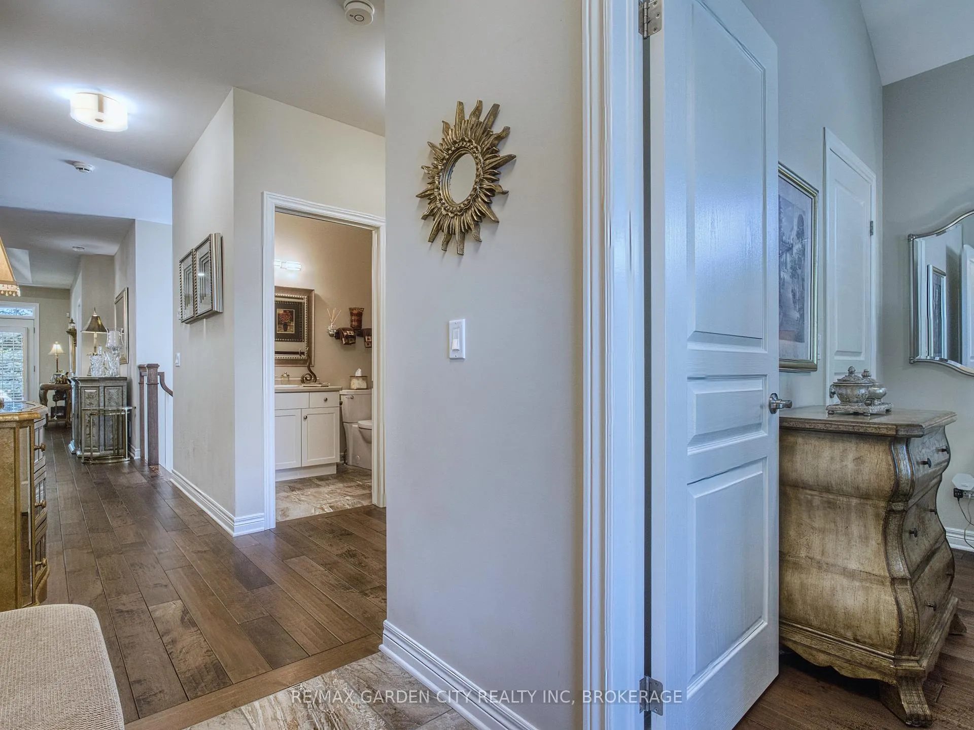 Photo 3 of Unit 15, 215 Vansickle Road, St. Catharines, Rykert/Vansickle — HOMEH