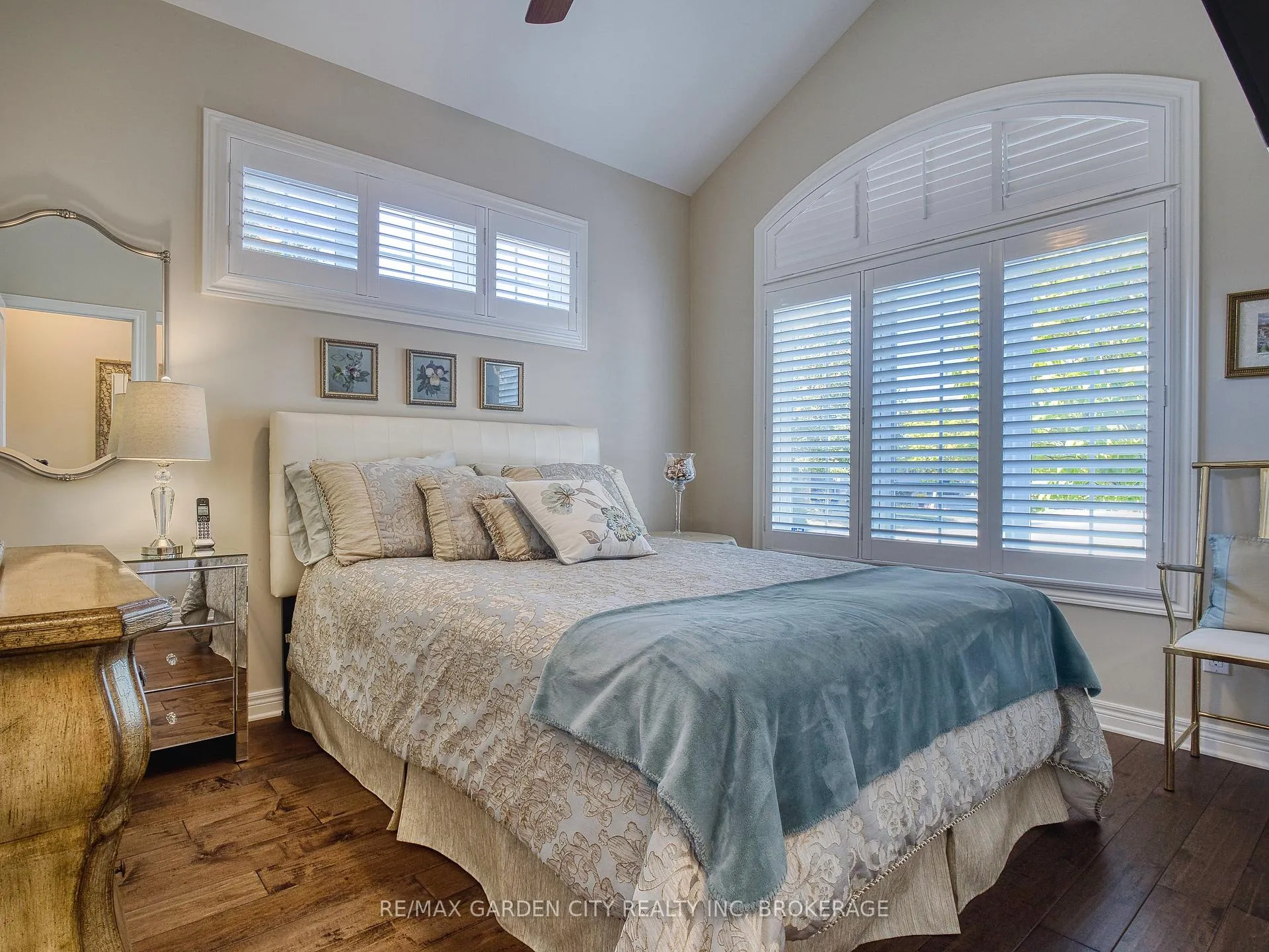 Photo 5 of Unit 15, 215 Vansickle Road, St. Catharines, Rykert/Vansickle — HOMEH