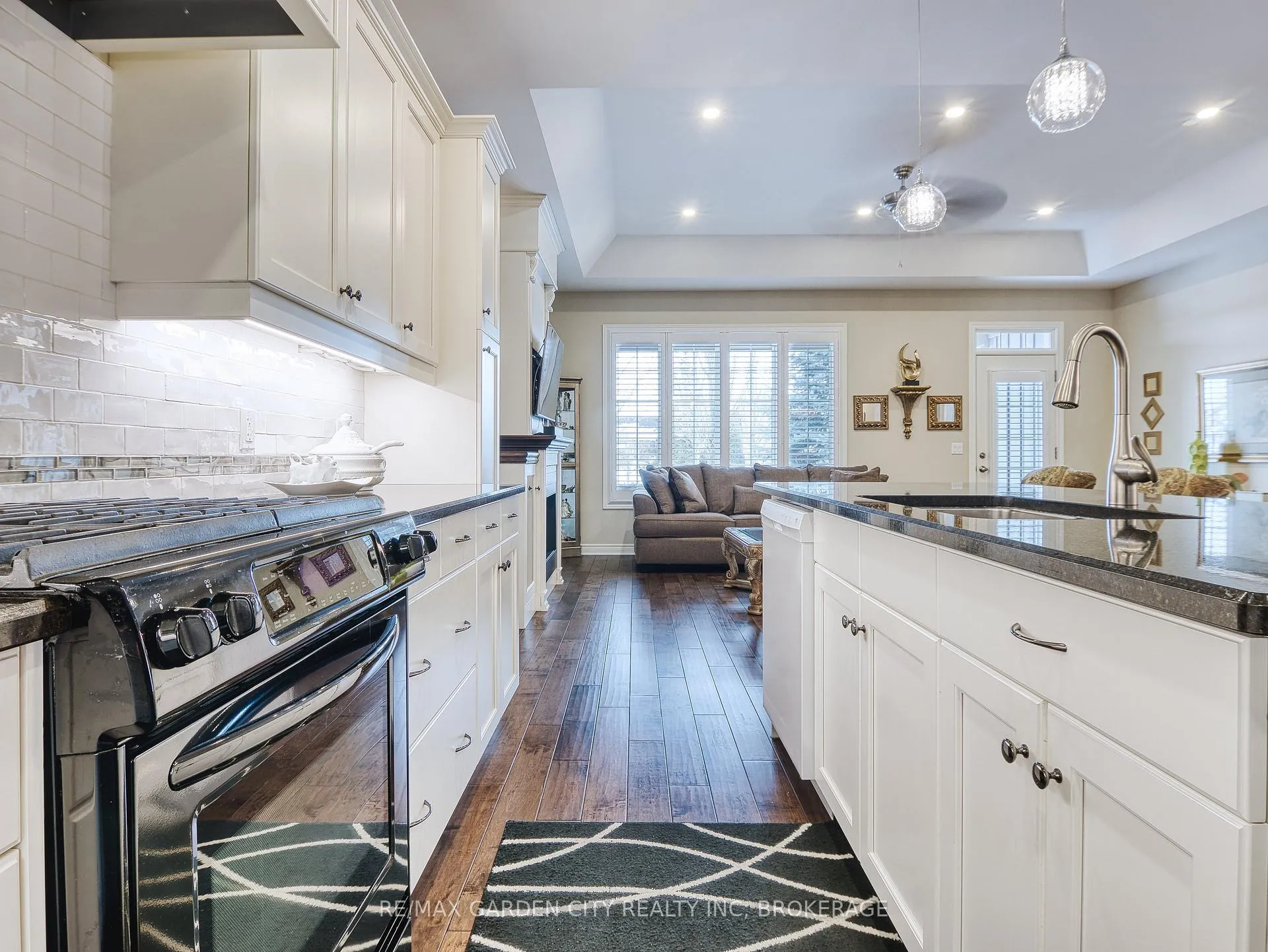 Photo 11 of Unit 15, 215 Vansickle Road, St. Catharines, Rykert/Vansickle — HOMEH